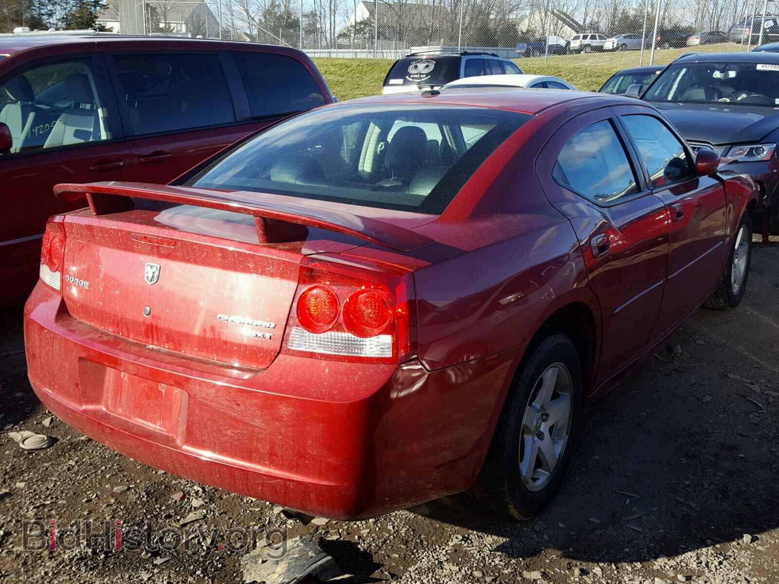 2010 DODGE CHARGER - VIN: 2B3CA3CV3AH292907 - Фото 4