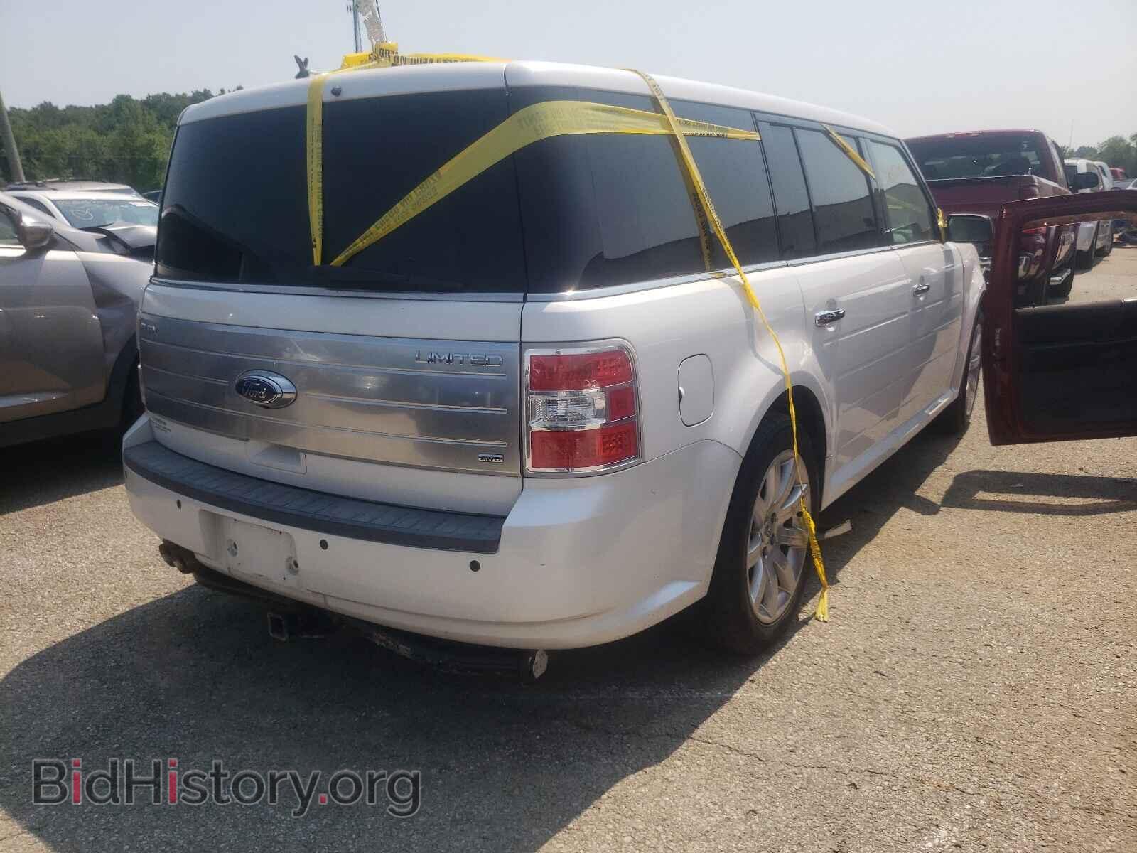 2009 FORD FLEX - VIN: 2FMEK63C29BA23392 - Фото 4