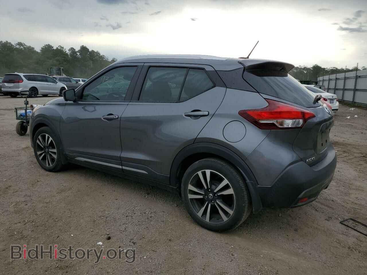 2019 NISSAN KICKS - VIN: 3N1CP5CU3KL542643 - Фото 2