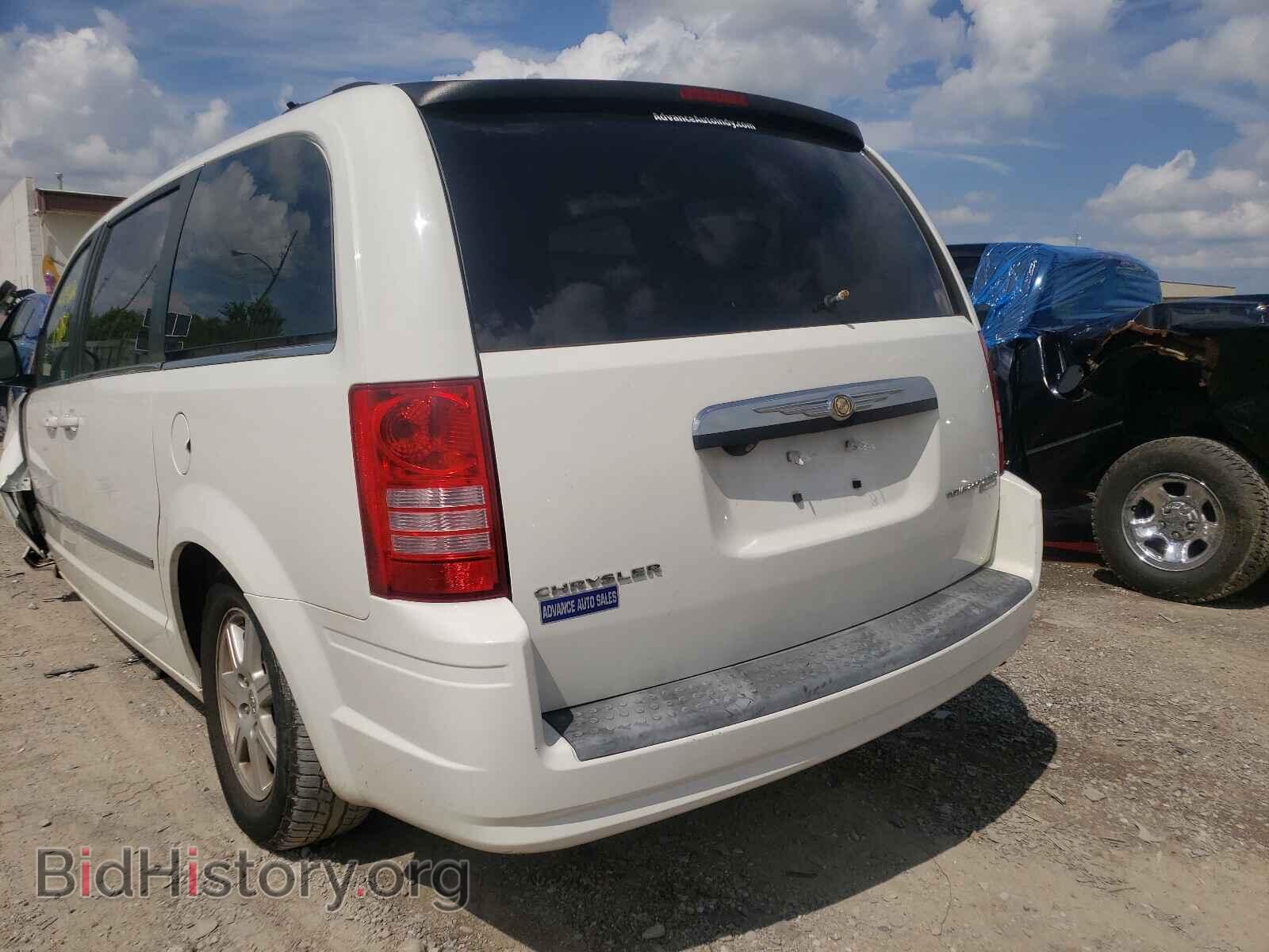 2009 CHRYSLER MINIVAN - VIN: 2A8HR54119R629934 - Фото 3