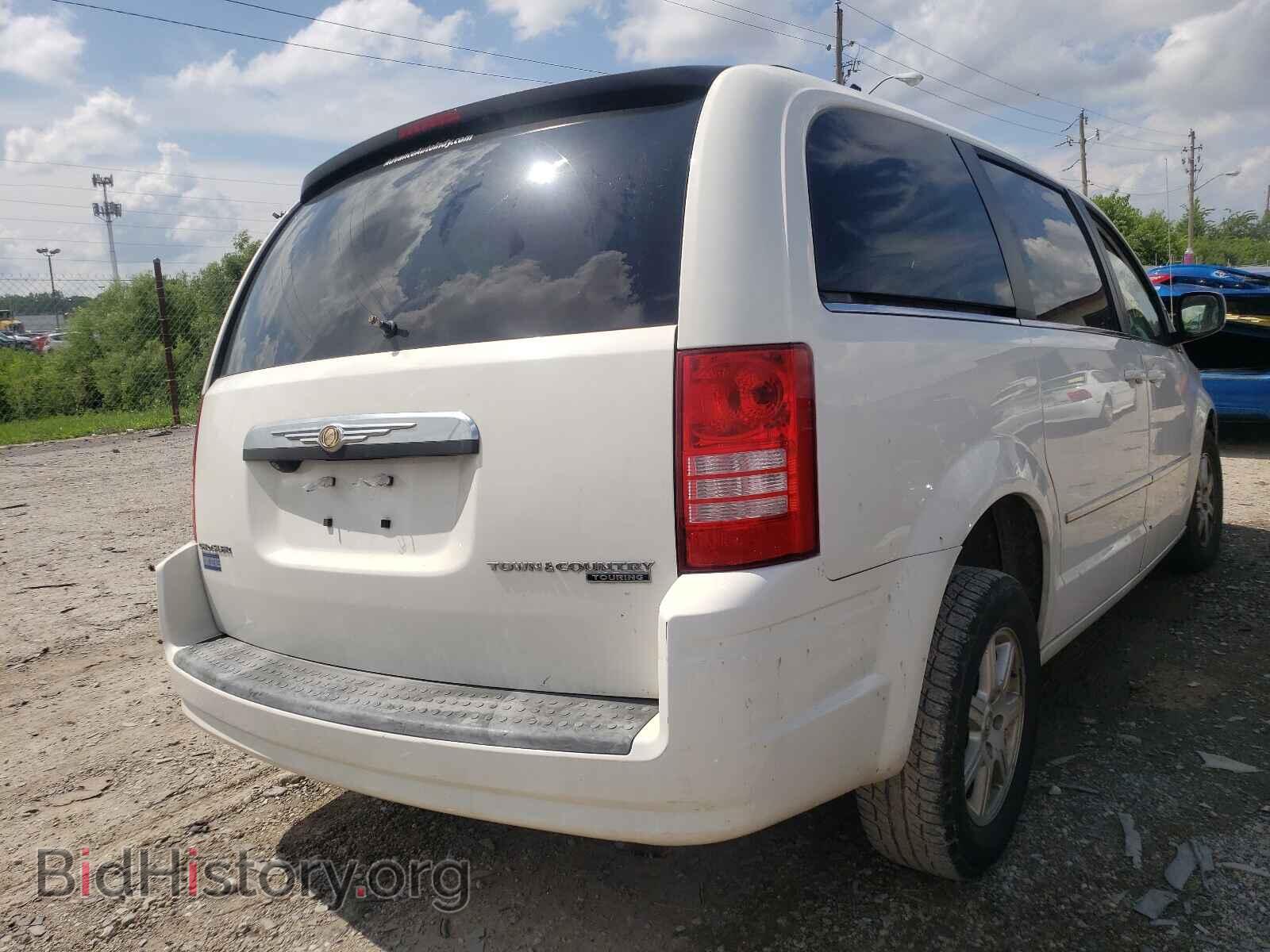 2009 CHRYSLER MINIVAN - VIN: 2A8HR54119R629934 - Фото 4