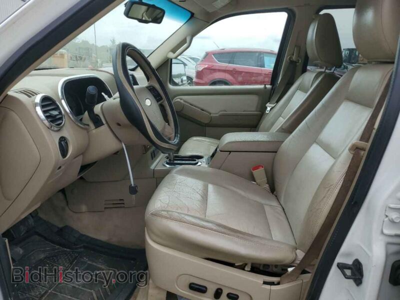2010 Ford EXPLORER (VIN 1FMEU6EEXAUA52727) — photo 7 of 12