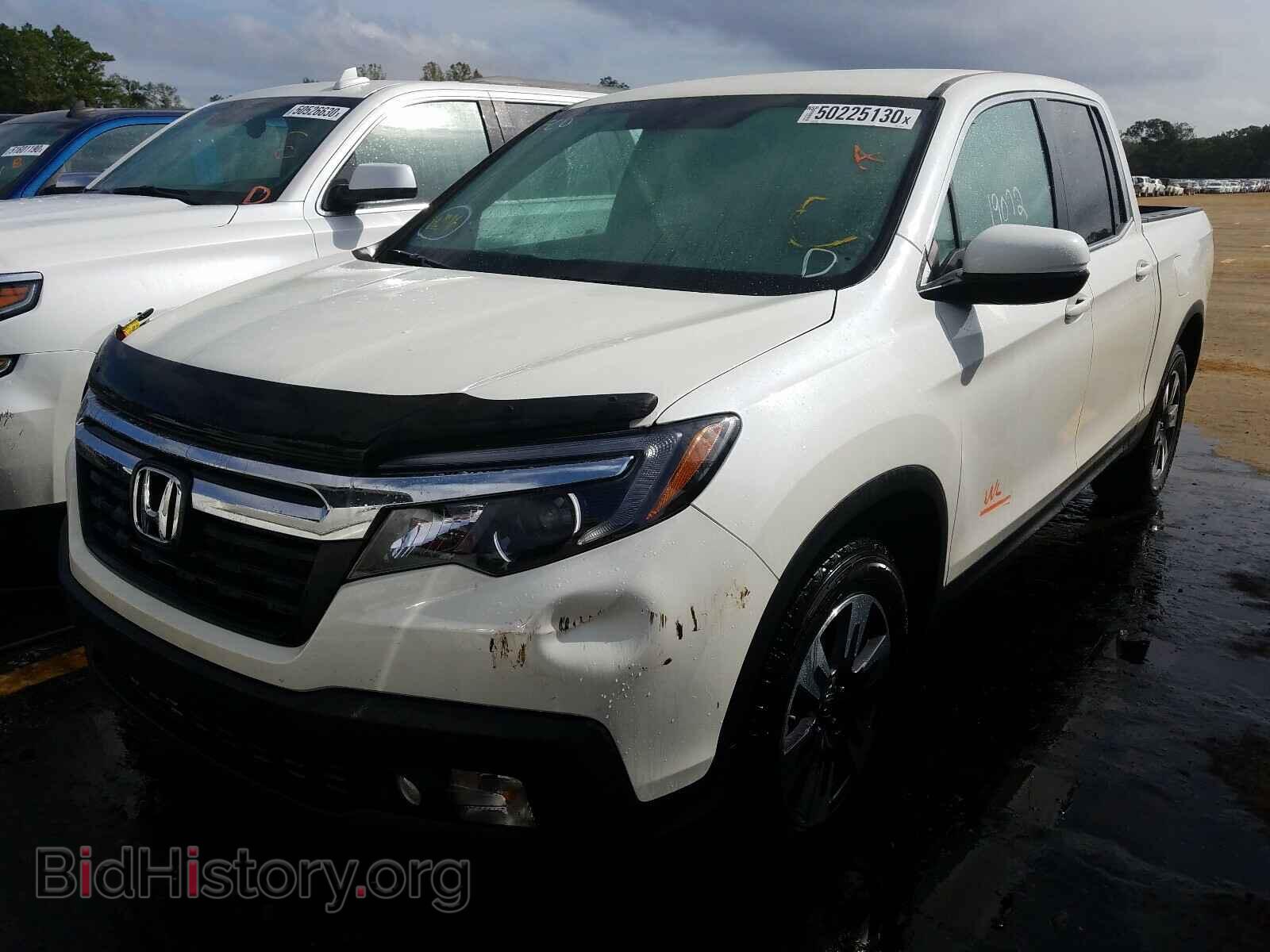 2017 HONDA RIDGELINE - VIN: 5FPYK2F6XHB011581 - Фото 2