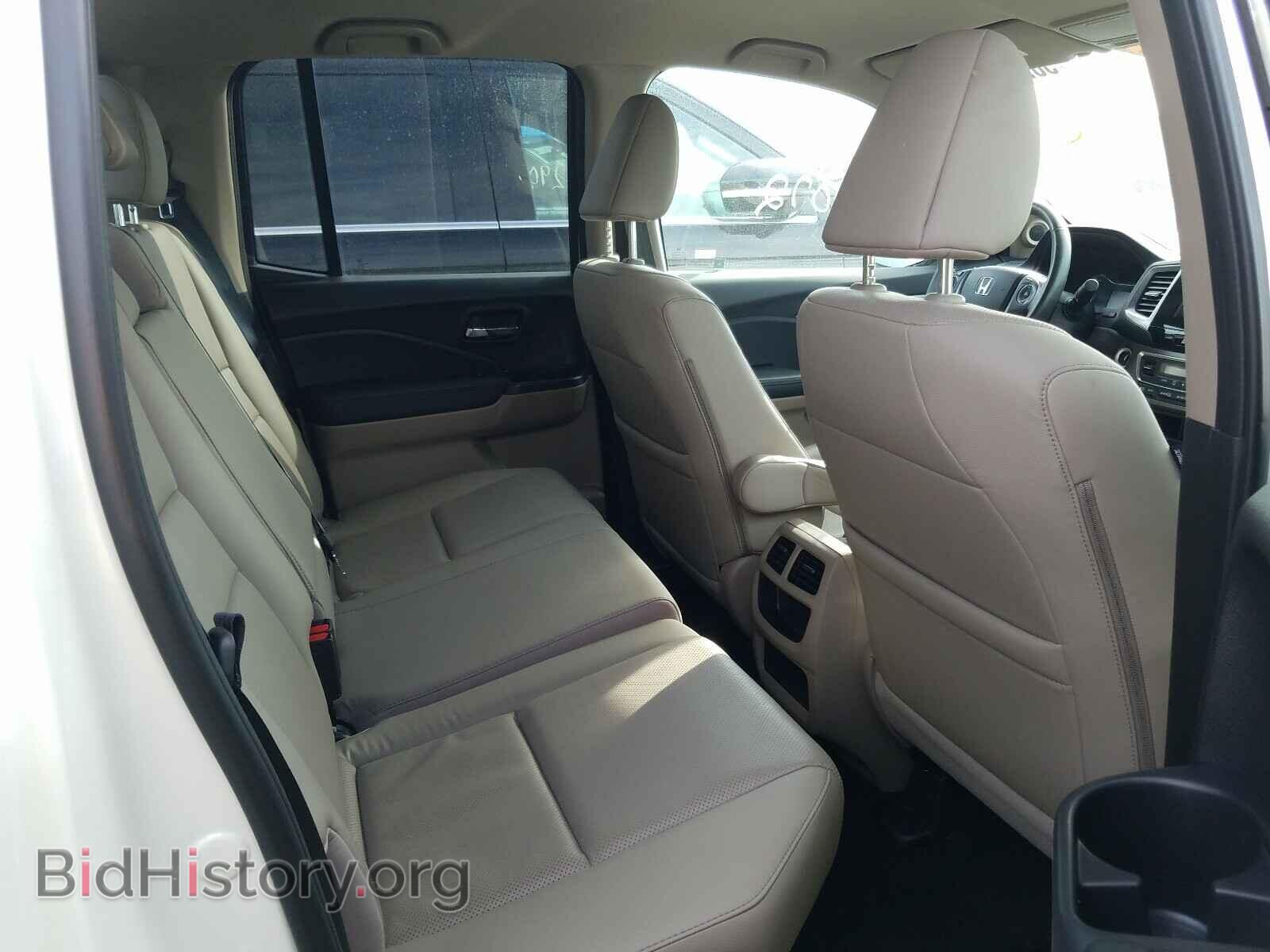 2017 HONDA RIDGELINE - VIN: 5FPYK2F6XHB011581 - Фото 6