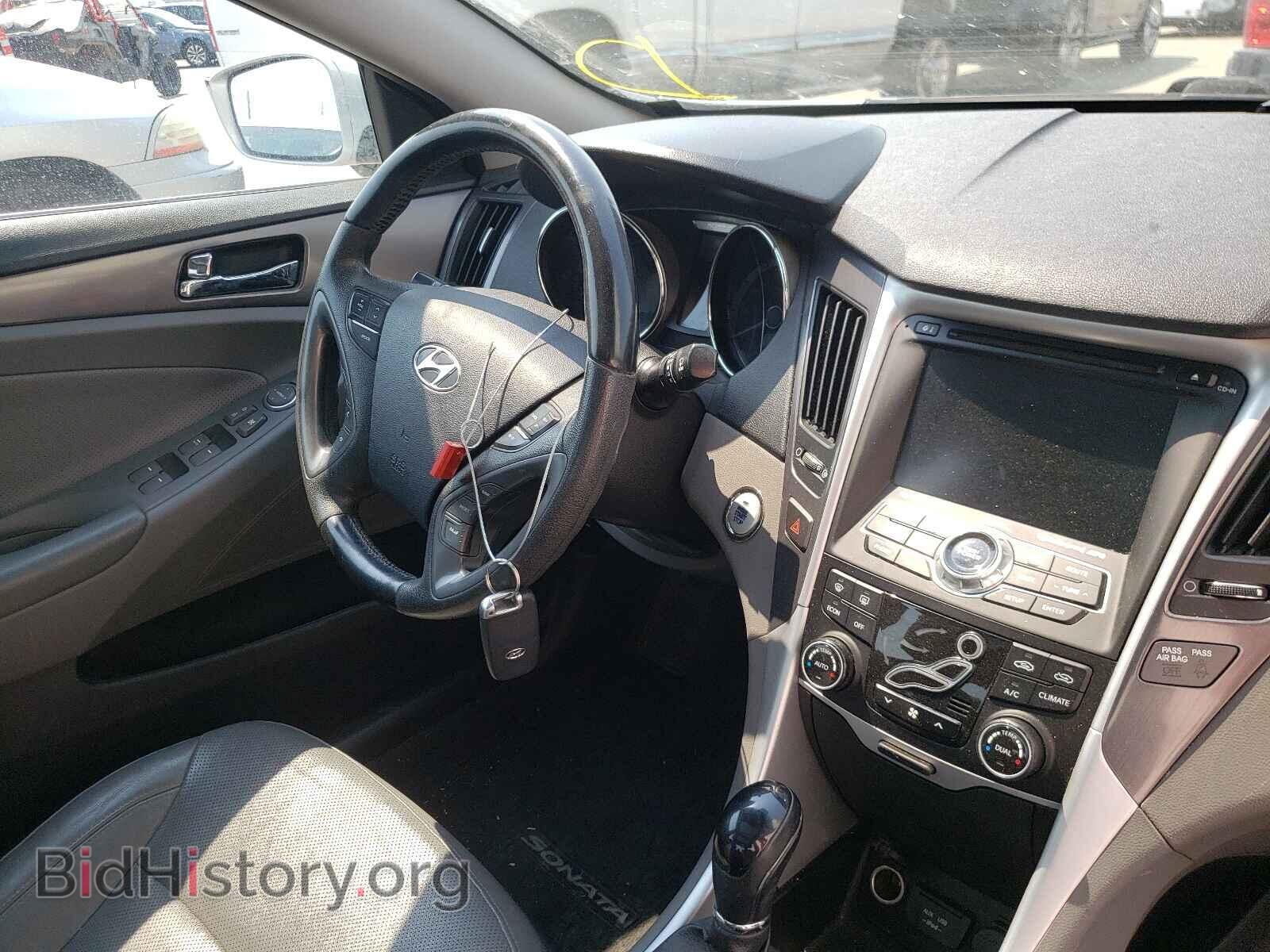 2012 HYUNDAI SONATA - VIN: KMHEC4A45CA040848 - Фото 9