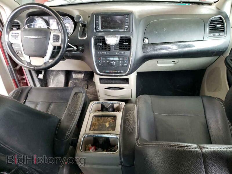 2014 Chrysler MINIVAN (VIN 2C4RC1BG5ER325092) — photo 8 of 13