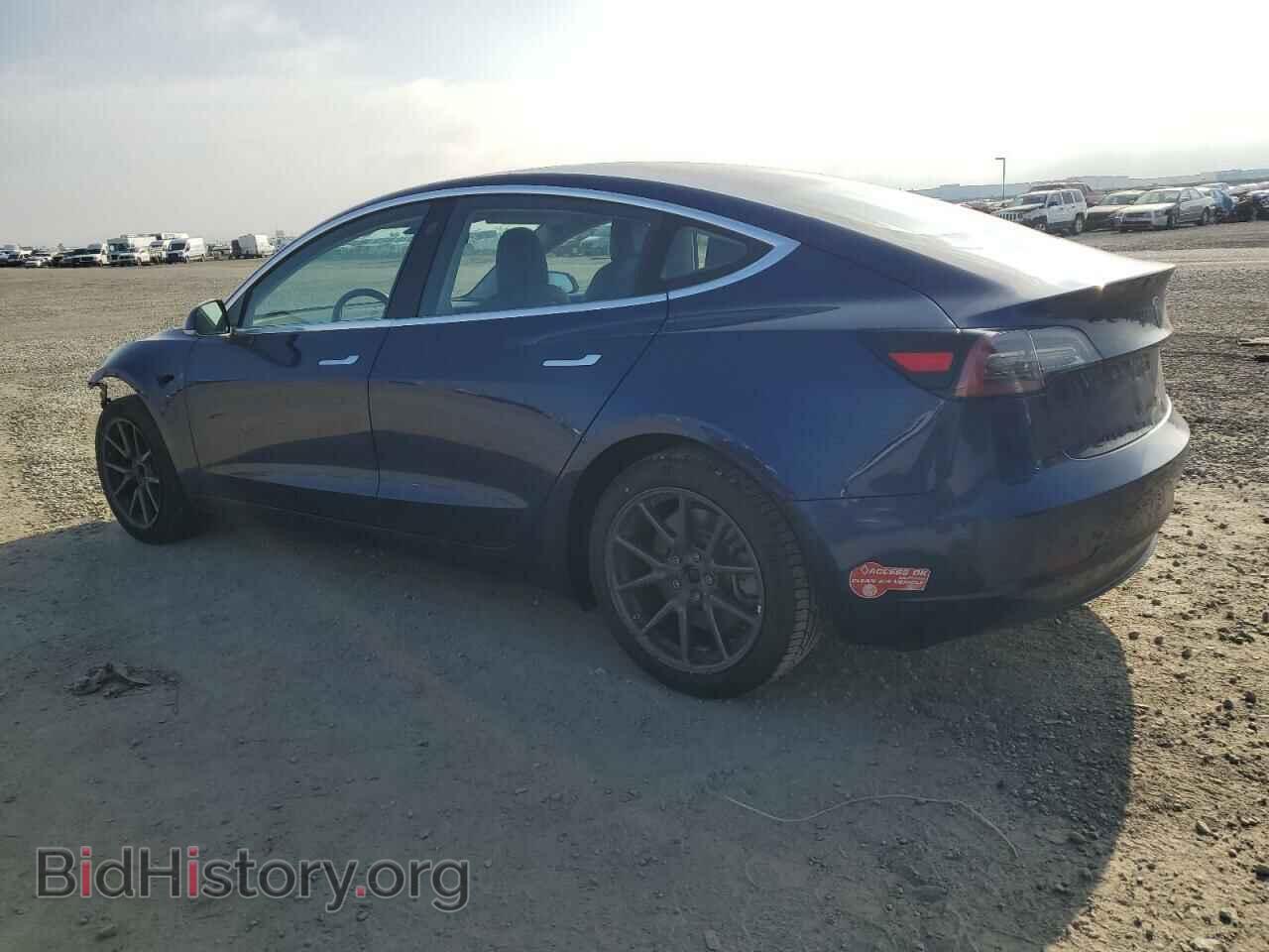 2018 TESLA MODEL 3 - VIN: 5YJ3E1EA9JF038657 - Photo 2
