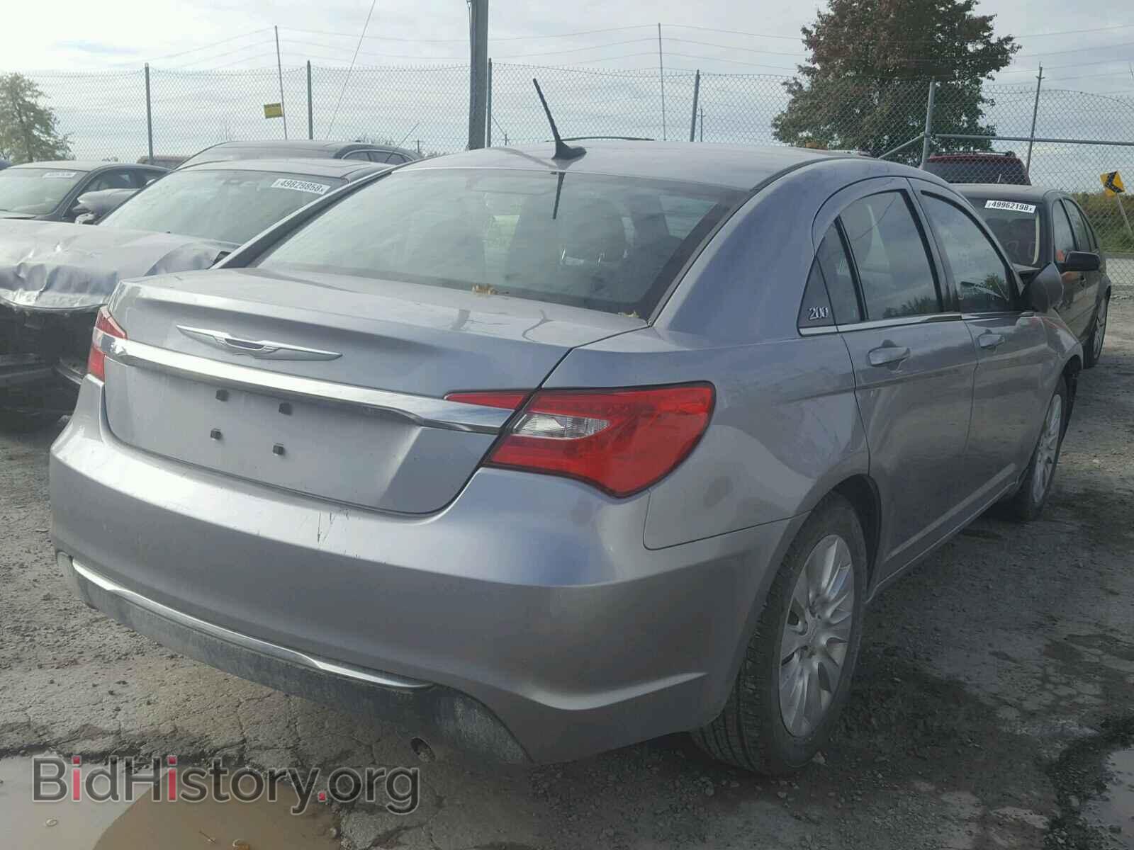 2013 CHRYSLER 200 - VIN: 1C3CCBAB8DN668304 - Фото 4