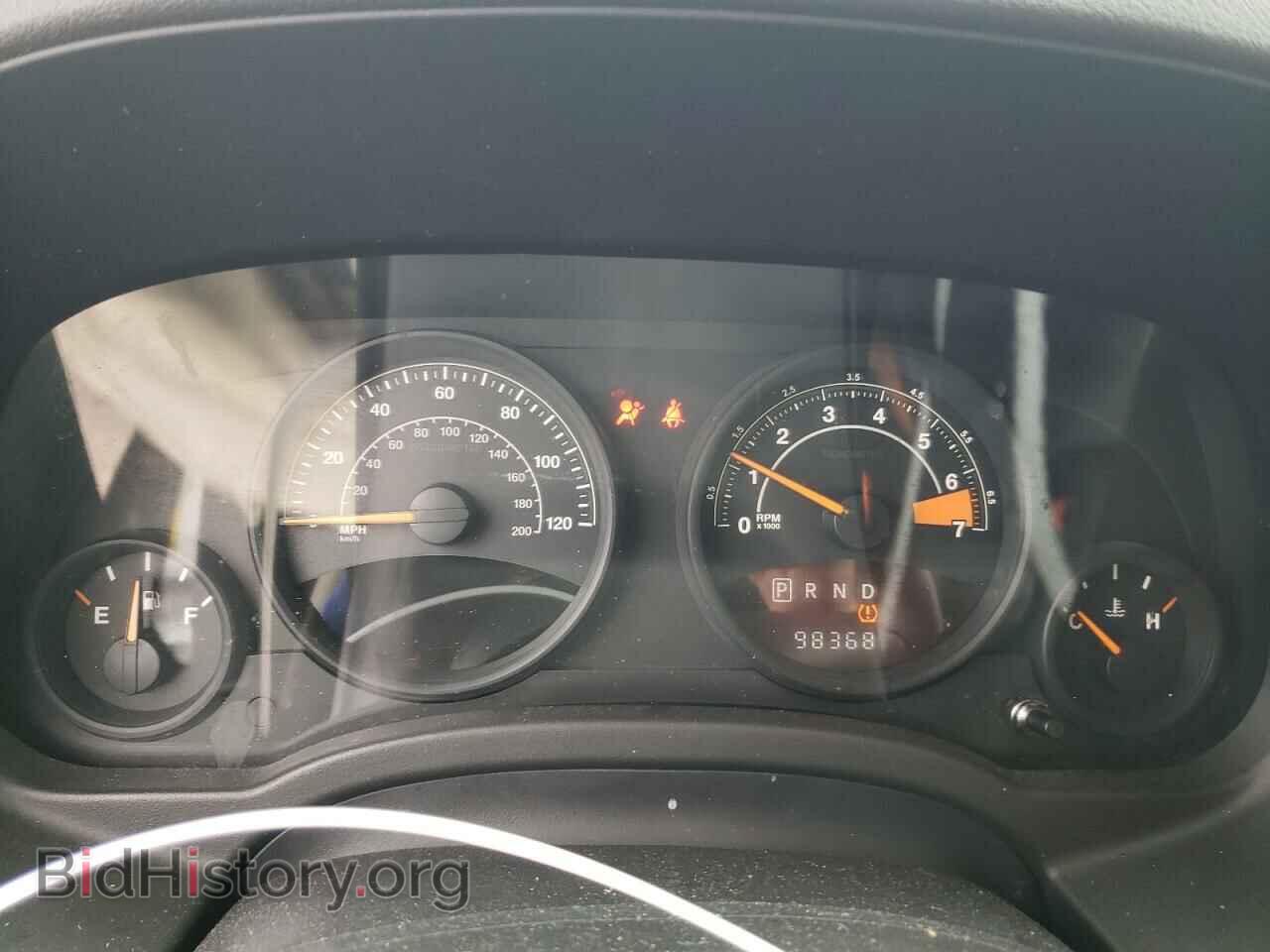 2014 JEEP COMPASS - VIN: 1C4NJCBB4ED722347 - Фото 9