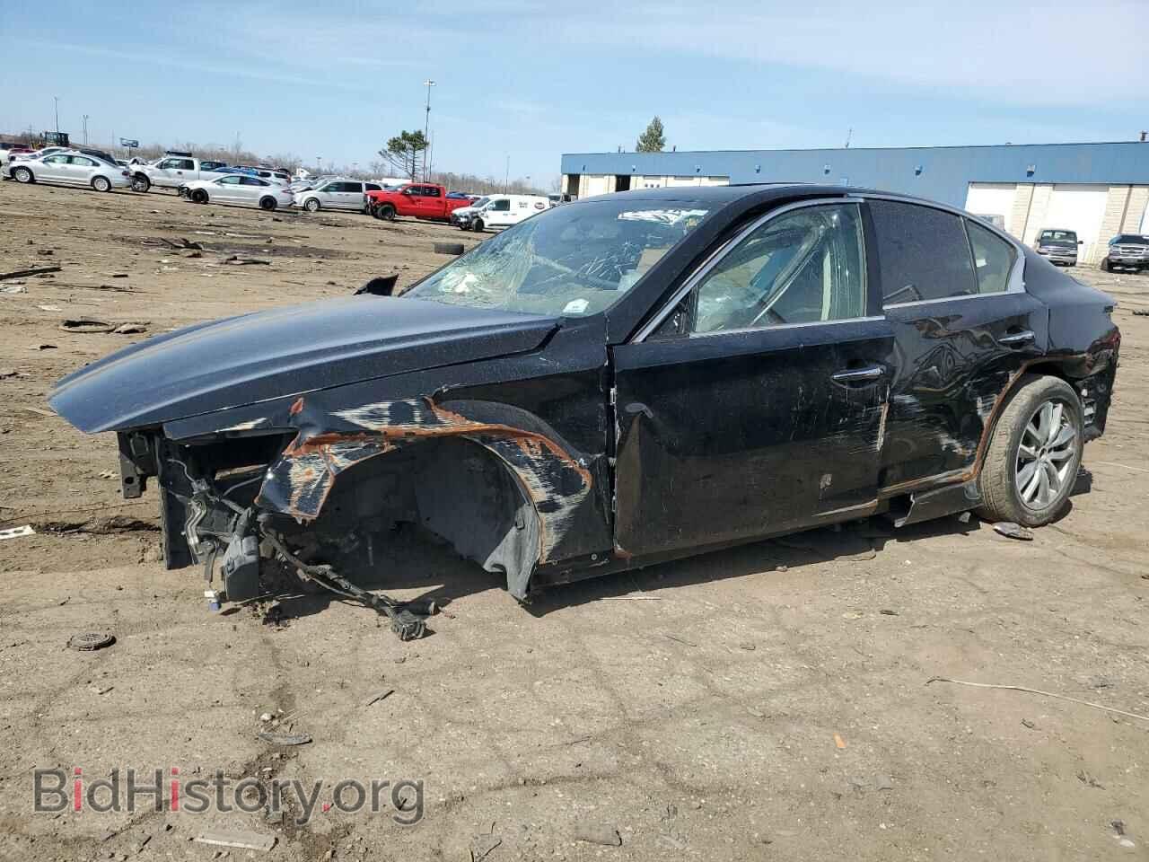 Photo JN1EV7AR9HM841626 - INFINITI Q50 2017