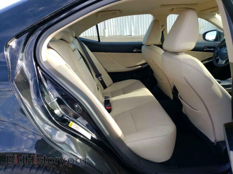 2014 Lexus IS (VIN JTHCF1D2XE5014770) — фото 6 из 10