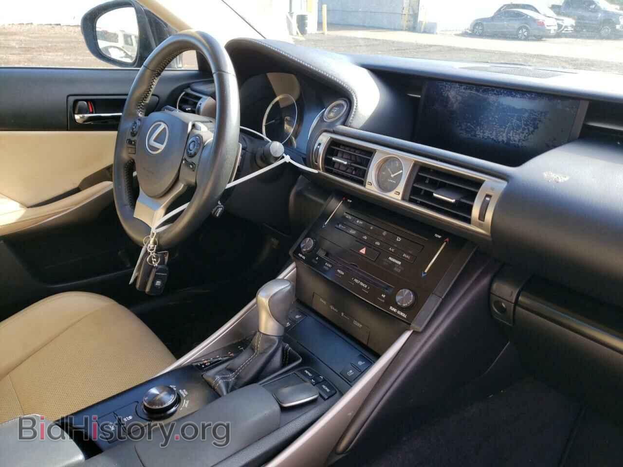 2014 LEXUS IS - VIN: JTHCF1D2XE5014770 - Photo 9