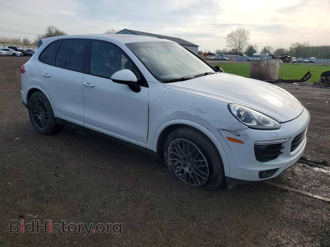 2017 PORSCHE CAYENNE - VIN: WP1AA2A25HKA86174 - Photo 4