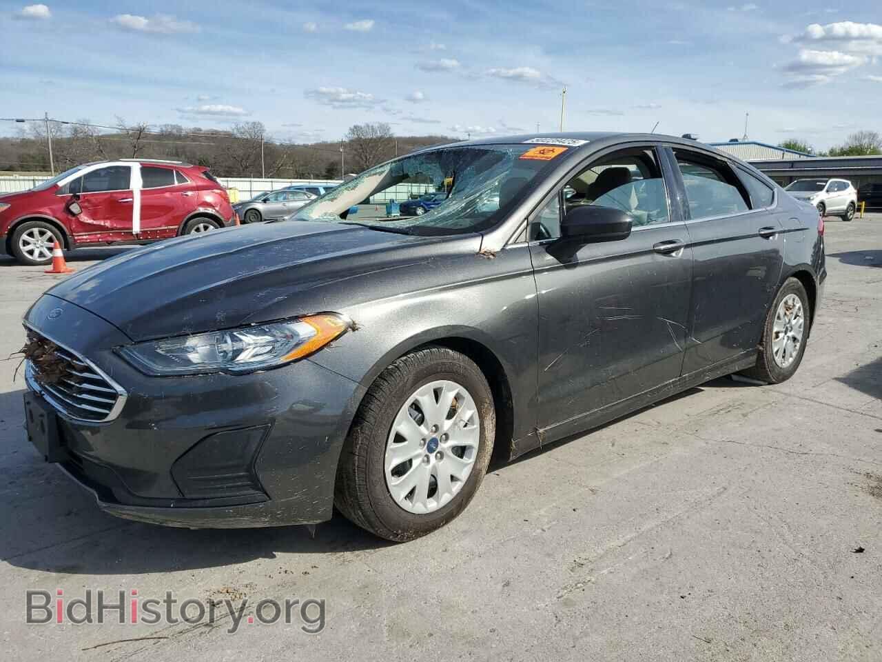 Photo 3FA6P0G74KR135936 - FORD FUSION 2019