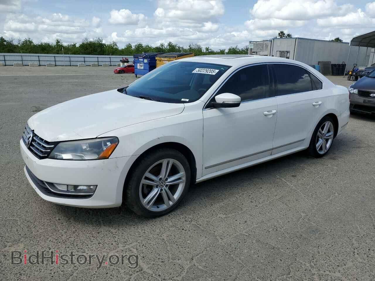 Фотография 1VWCN7A32DC105916 - VOLKSWAGEN PASSAT 2013