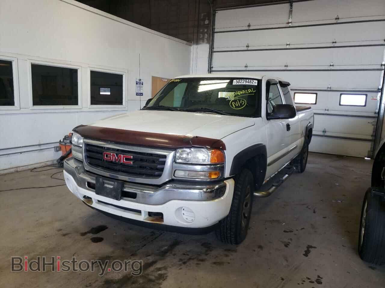 2007 GMC SIERRA - VIN: 1GTEK19B47Z174038 - Фото 2