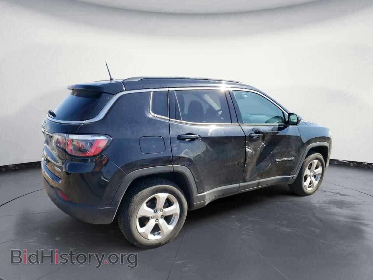 2018 JEEP COMPASS - VIN: 3C4NJDBBXJT270351 - Фото 3