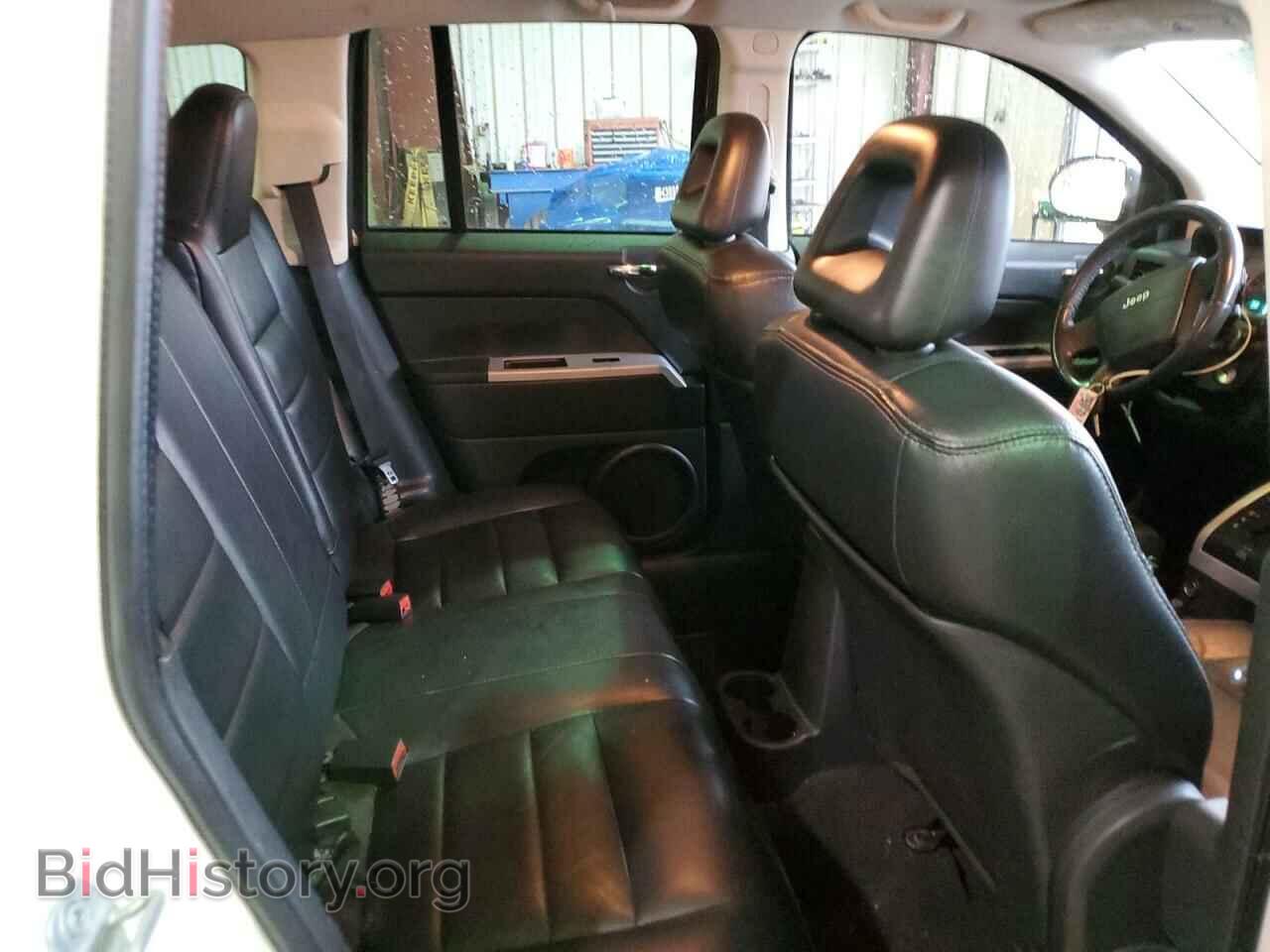 2008 JEEP COMPASS - VIN: 1J8FT57W08D537697 - Photo 11