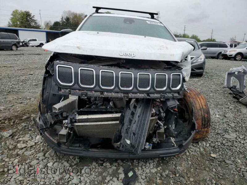2022 Jeep COMPASS (VIN 3C4NJDFB0NT177404) — фото 5 из 13