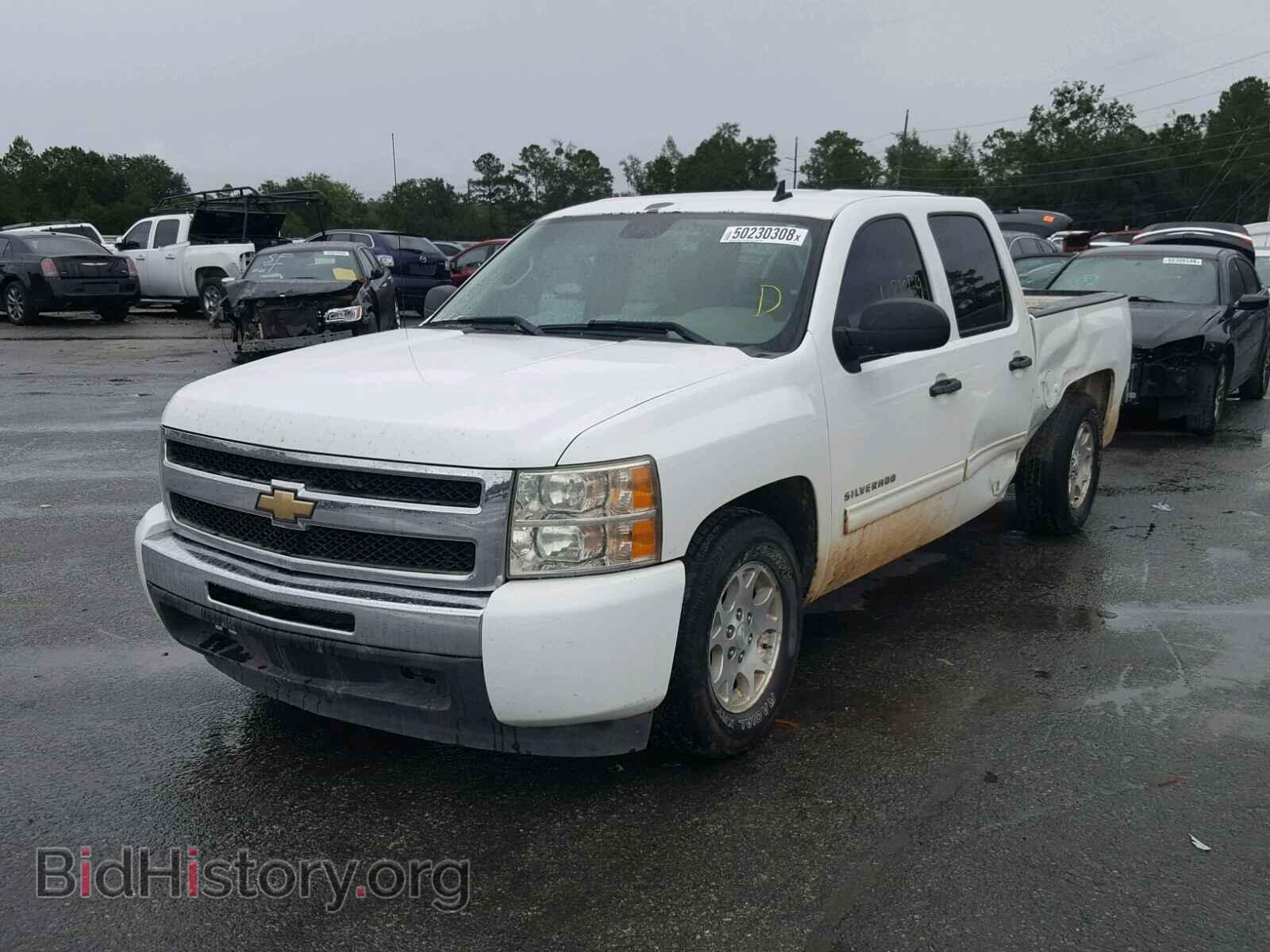 2011 CHEVROLET SILVERADO - VIN: 3GCPCREA9BG385648 - Фото 2