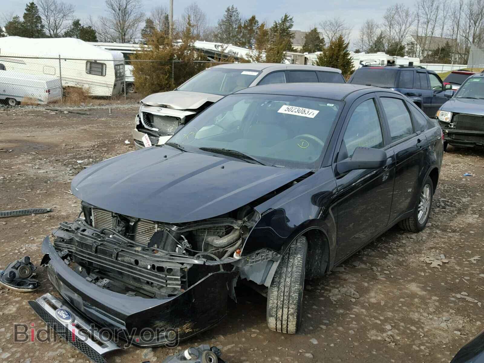 2011 FORD FOCUS - VIN: 1FAHP3FN2BW140432 - Photo 2