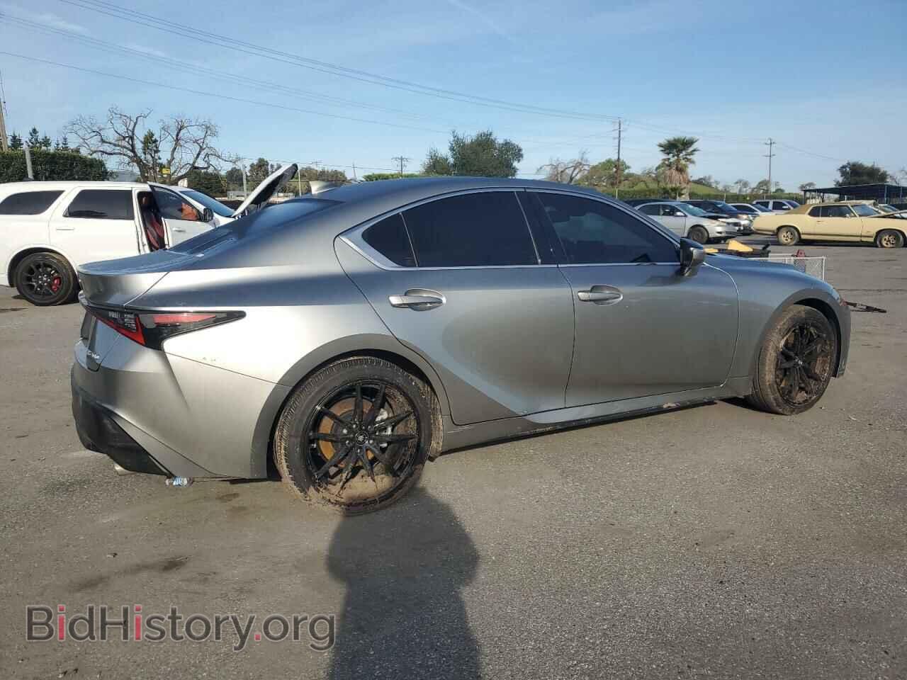 2023 LEXUS IS - VIN: JTHCA1D25P5124076 - Фото 3