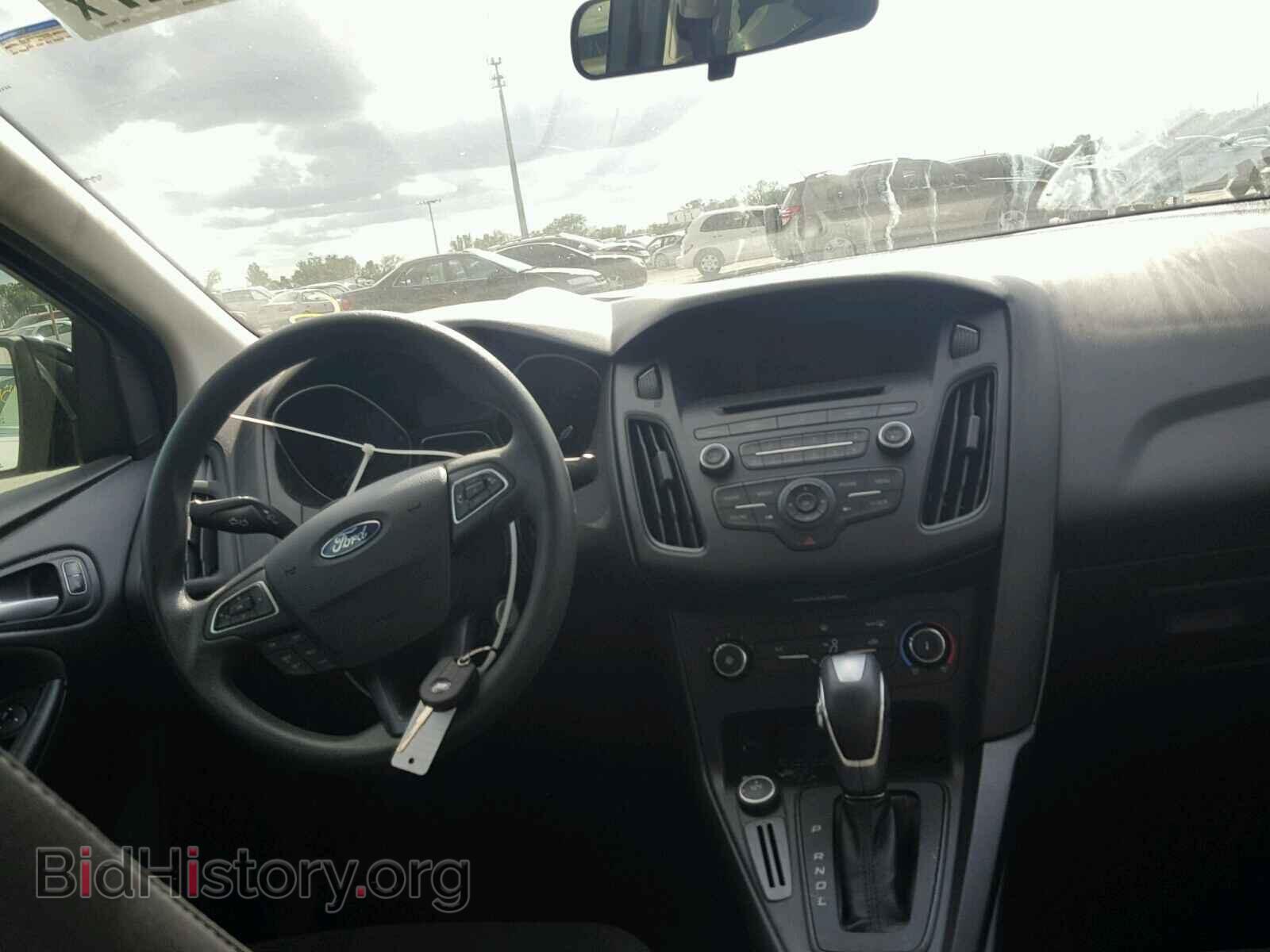 2016 FORD FOCUS - VIN: 1FADP3F25GL296560 - Фото 9
