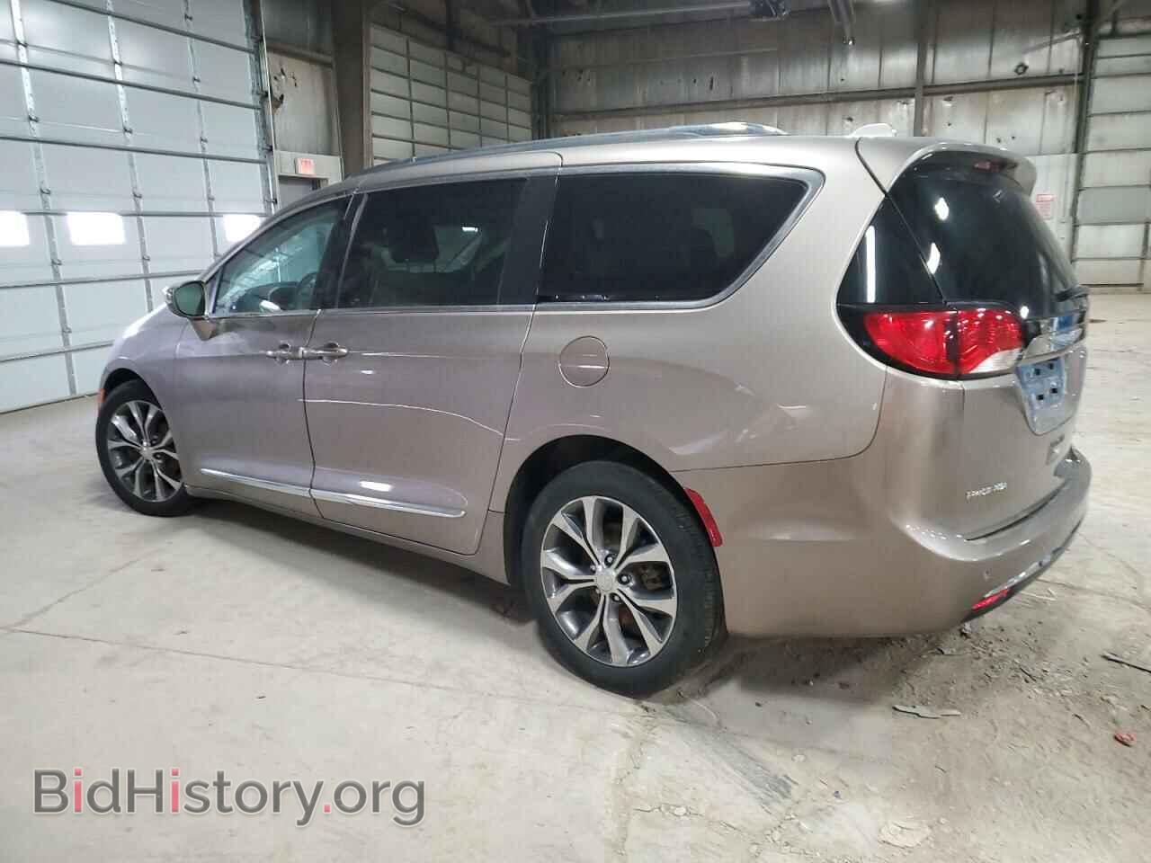 2017 CHRYSLER PACIFICA - VIN: 2C4RC1GG3HR752008 - Фото 2