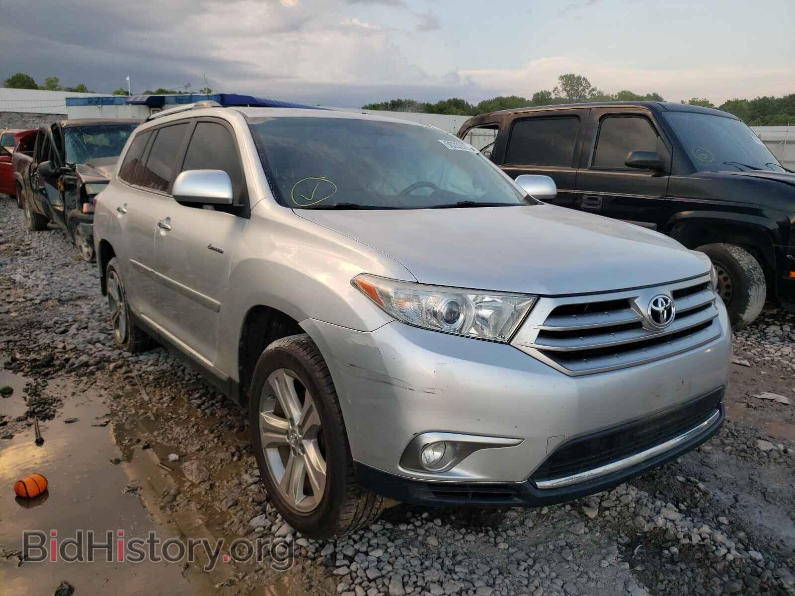Фотография 5TDDK3EH2DS218195 - TOYOTA HIGHLANDER 2013