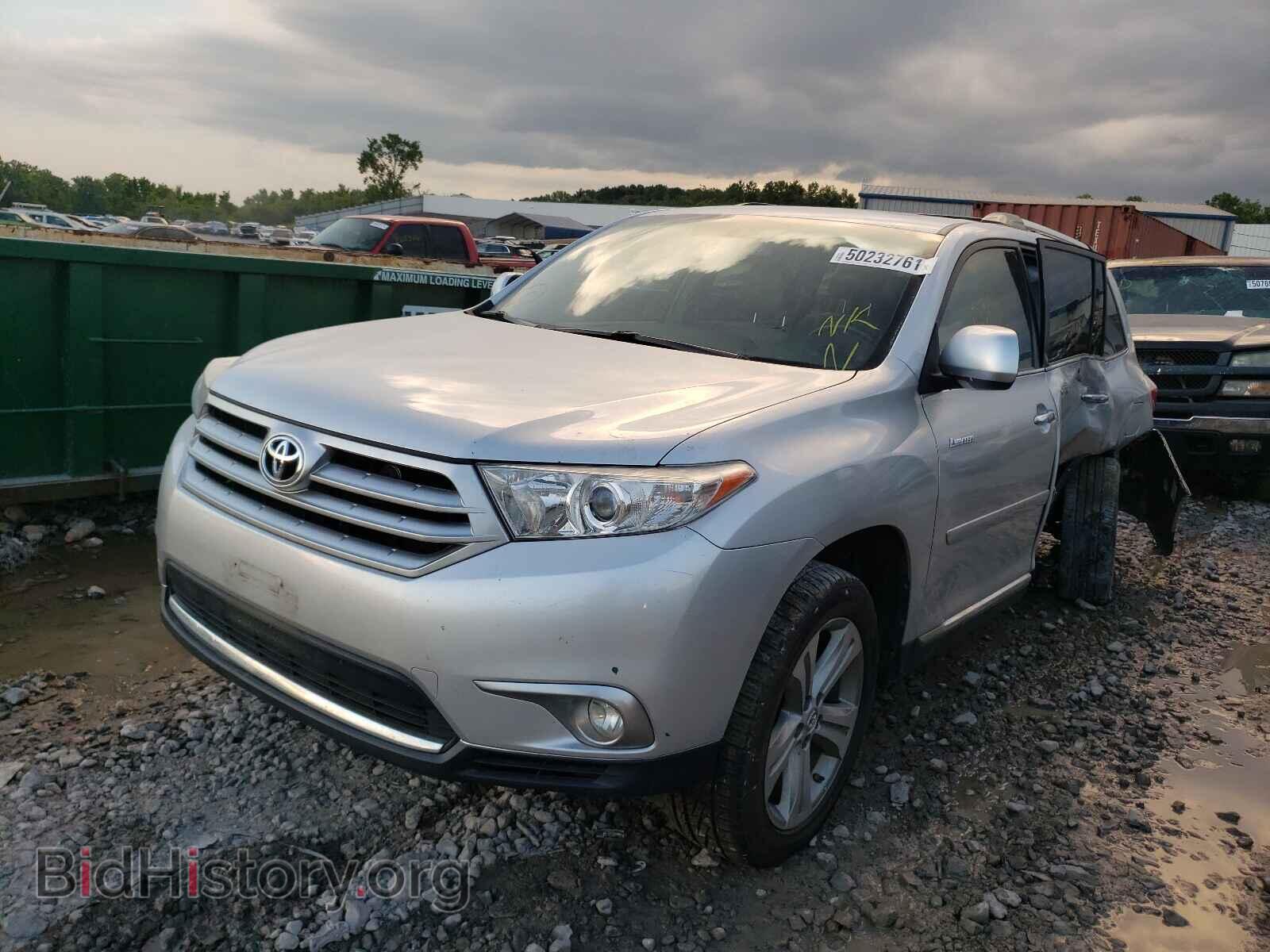 2013 TOYOTA HIGHLANDER - VIN: 5TDDK3EH2DS218195 - Фото 2