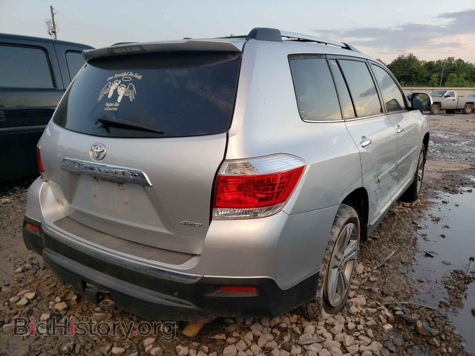 2013 TOYOTA HIGHLANDER - VIN: 5TDDK3EH2DS218195 - Фото 4