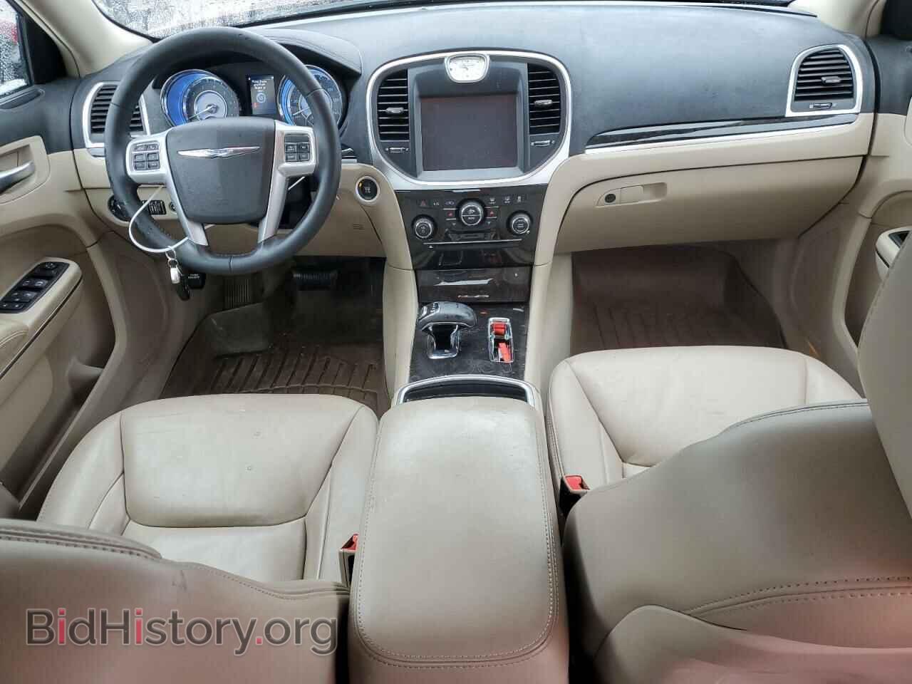 2013 CHRYSLER 300 - VIN: 2C3CCAAGXDH735807 - Фото 8