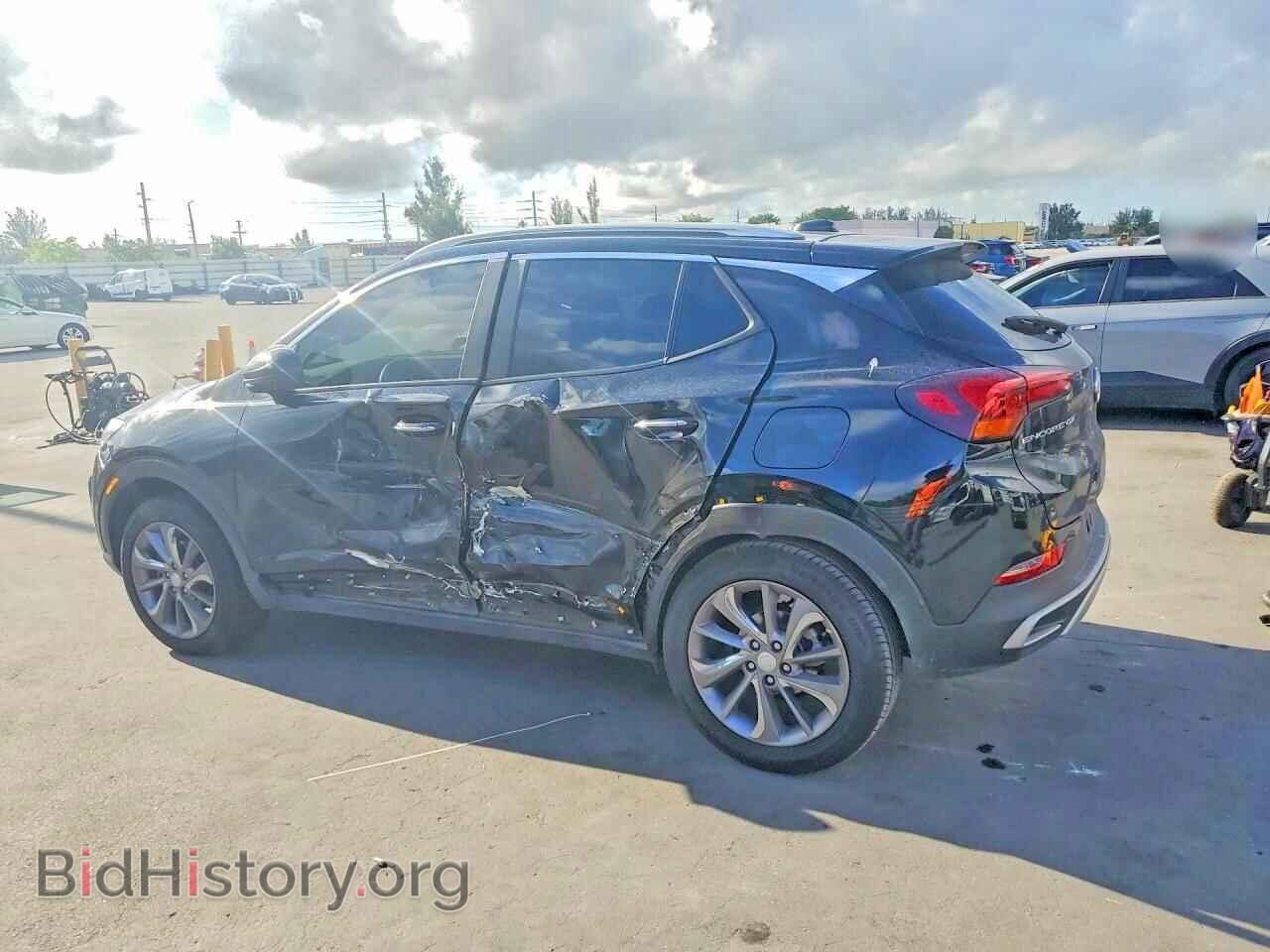 2022 BUICK ENCORE - VIN: KL4MMDSL4NB064763 - Photo 2