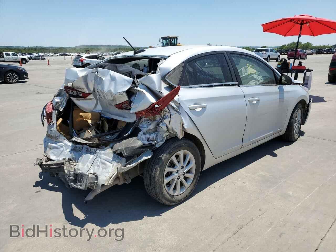 2019 HYUNDAI ACCENT - VIN: 3KPC24A34KE072109 - Фото 4