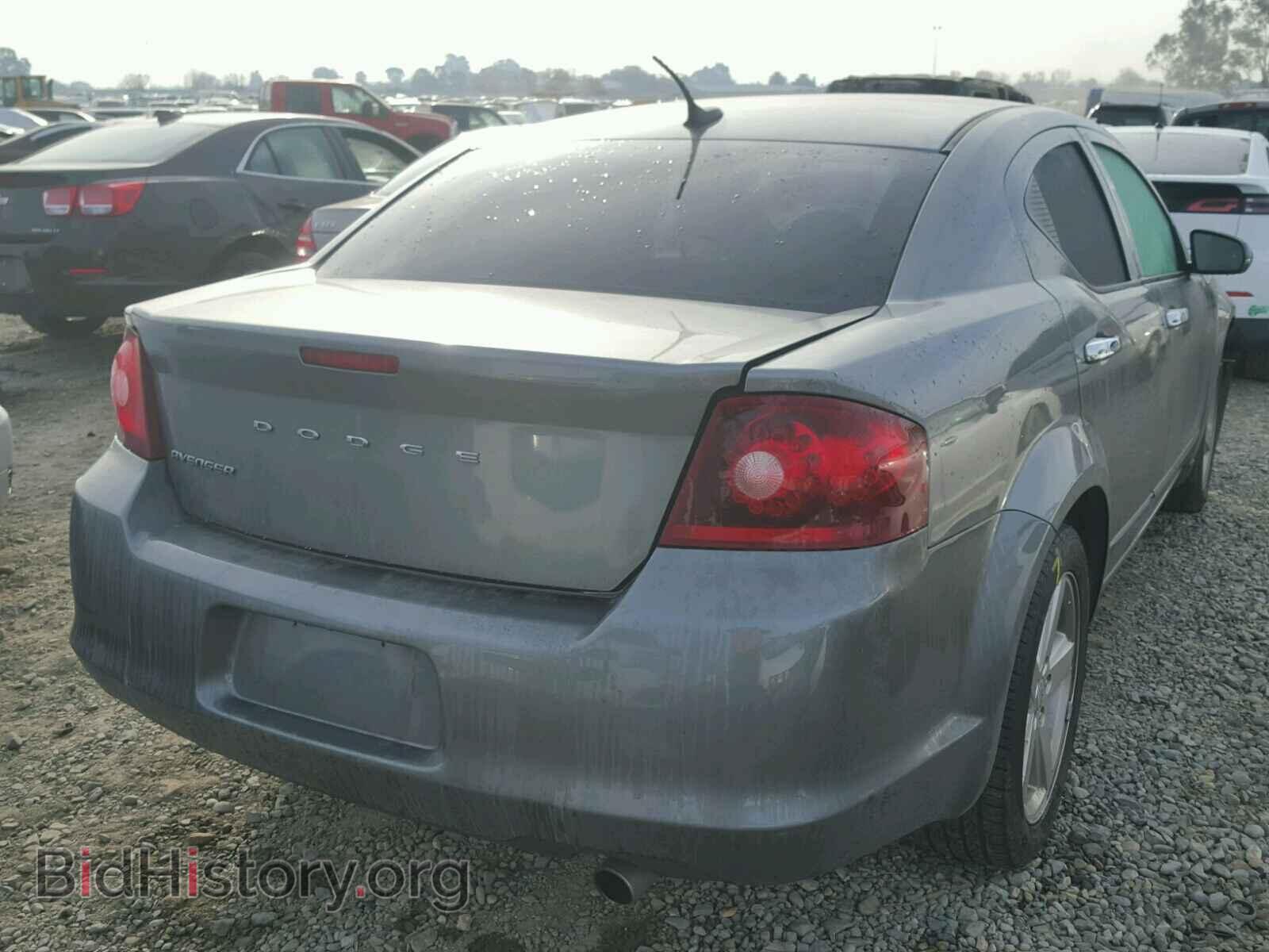 2011 DODGE AVENGER - VIN: 1B3BD1FB5BN588979 - Фото 4