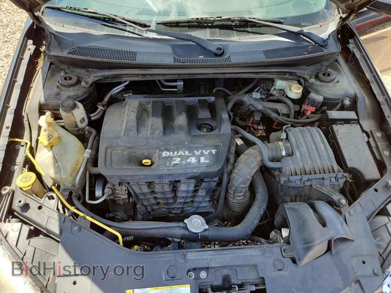 2013 CHRYSLER 200 - VIN: 1C3CCBBB0DN672636 - Фото 11