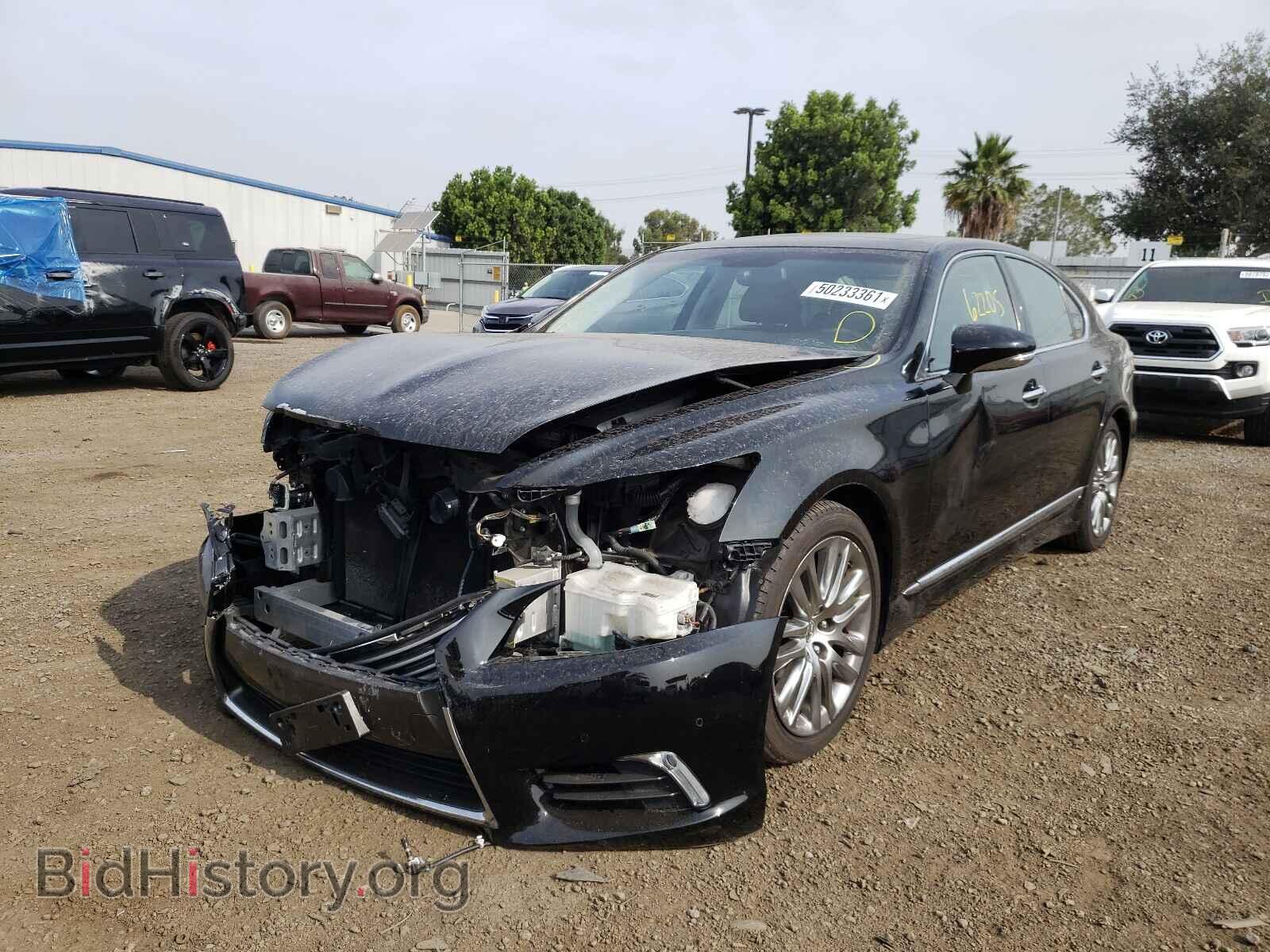 2013 LEXUS LS460 - VIN: JTHBL1EF8D5114614 - Photo 2