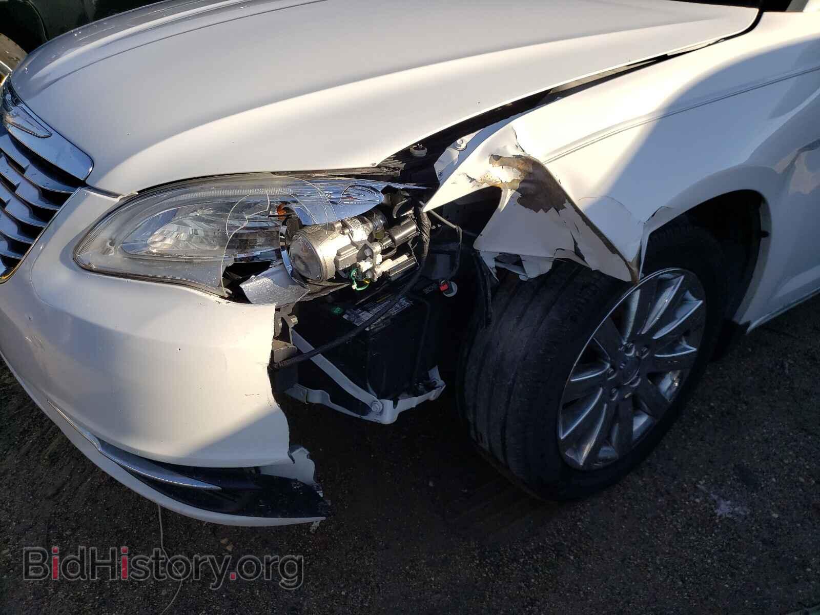 2012 CHRYSLER 200 - VIN: 1C3CCBBB3CN278823 - Фото 9