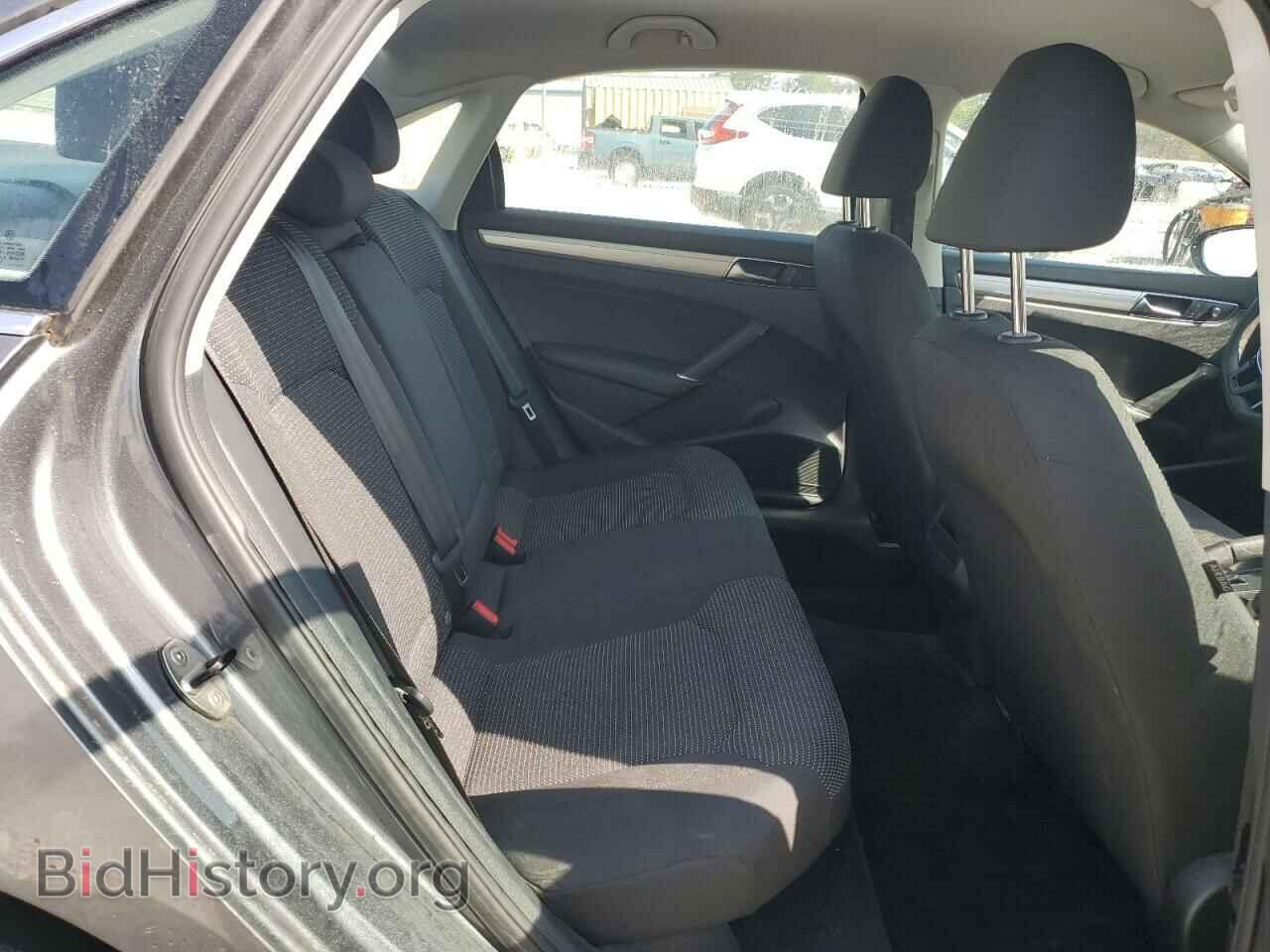 2017 VOLKSWAGEN PASSAT - VIN: 1VWAT7A37HC085178 - Фото 10