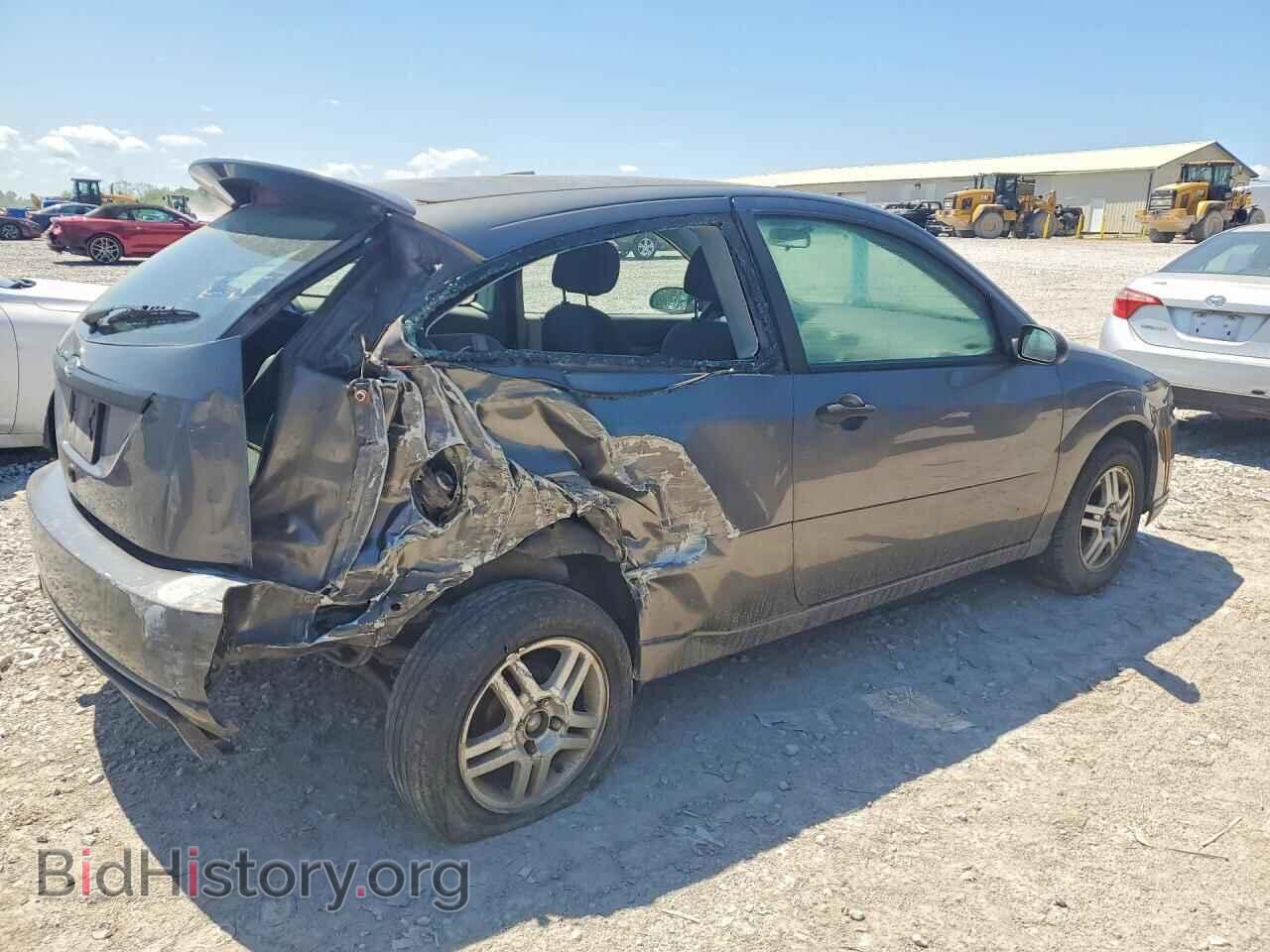 2006 FORD FOCUS - VIN: 1FAHP31N86W201876 - Фото 3