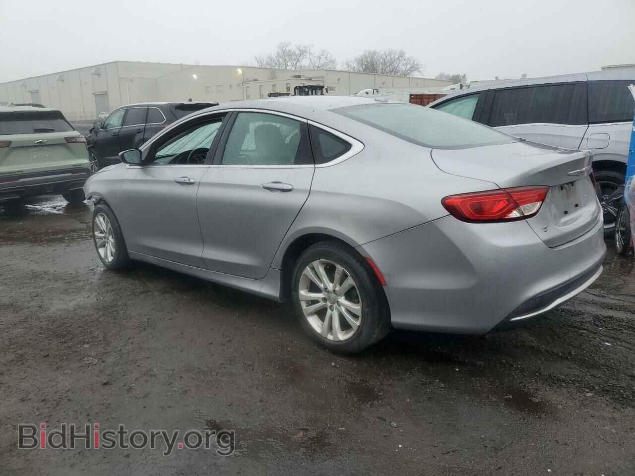 2015 CHRYSLER 200 - VIN: 1C3CCCAB3FN701427 - Photo 2