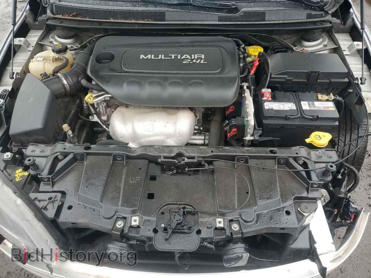 2015 CHRYSLER 200 - VIN: 1C3CCCAB3FN701427 - Photo 11