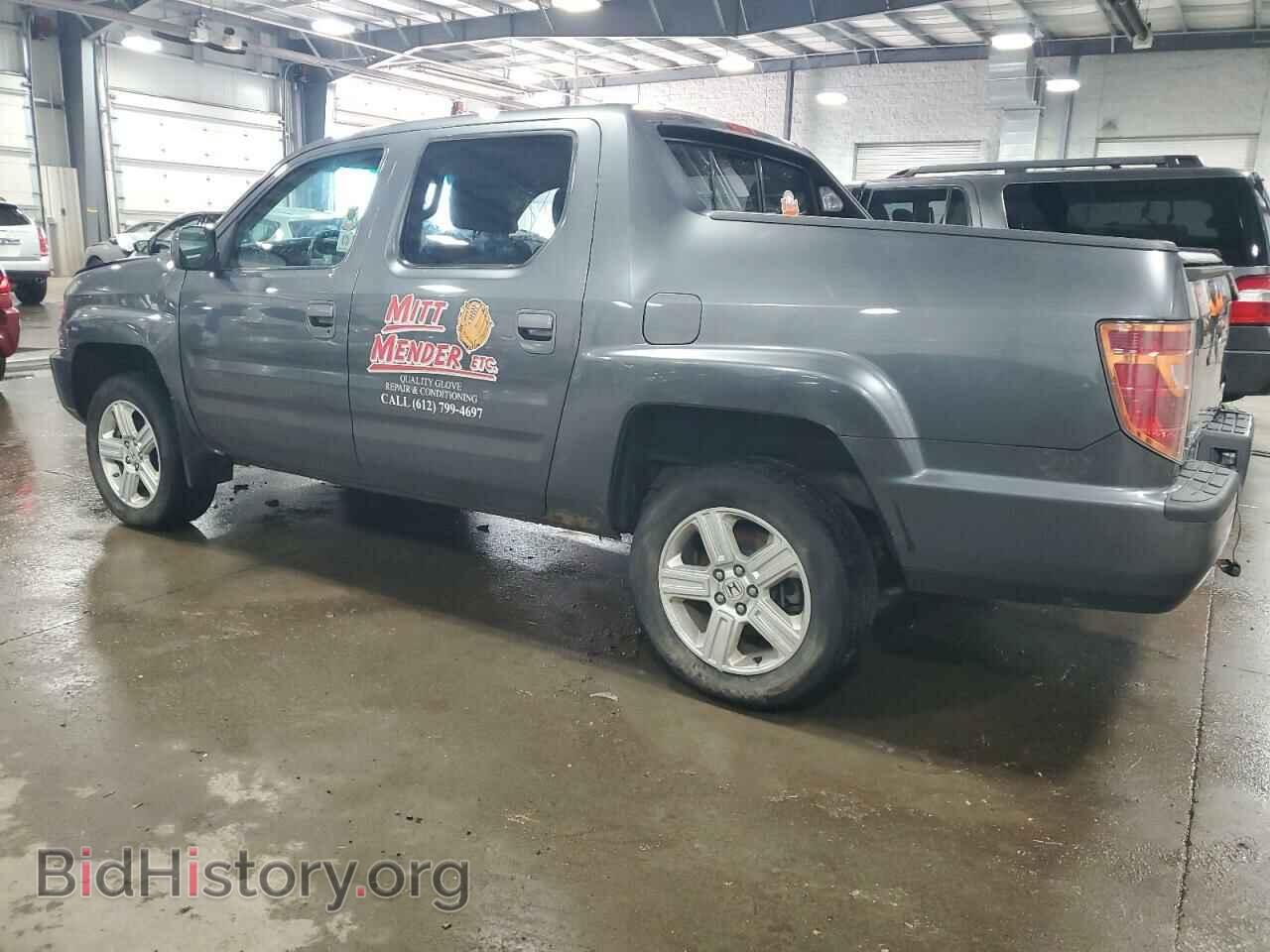 2011 HONDA RIDGELINE - VIN: 5FPYK1F52BB006545 - Фото 2