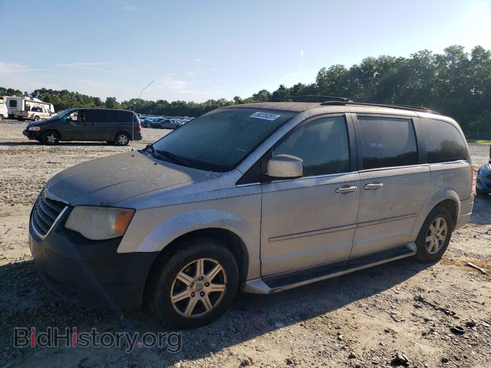 2008 CHRYSLER MINIVAN - VIN: 2A8HR54P88R103870 - Фото 9