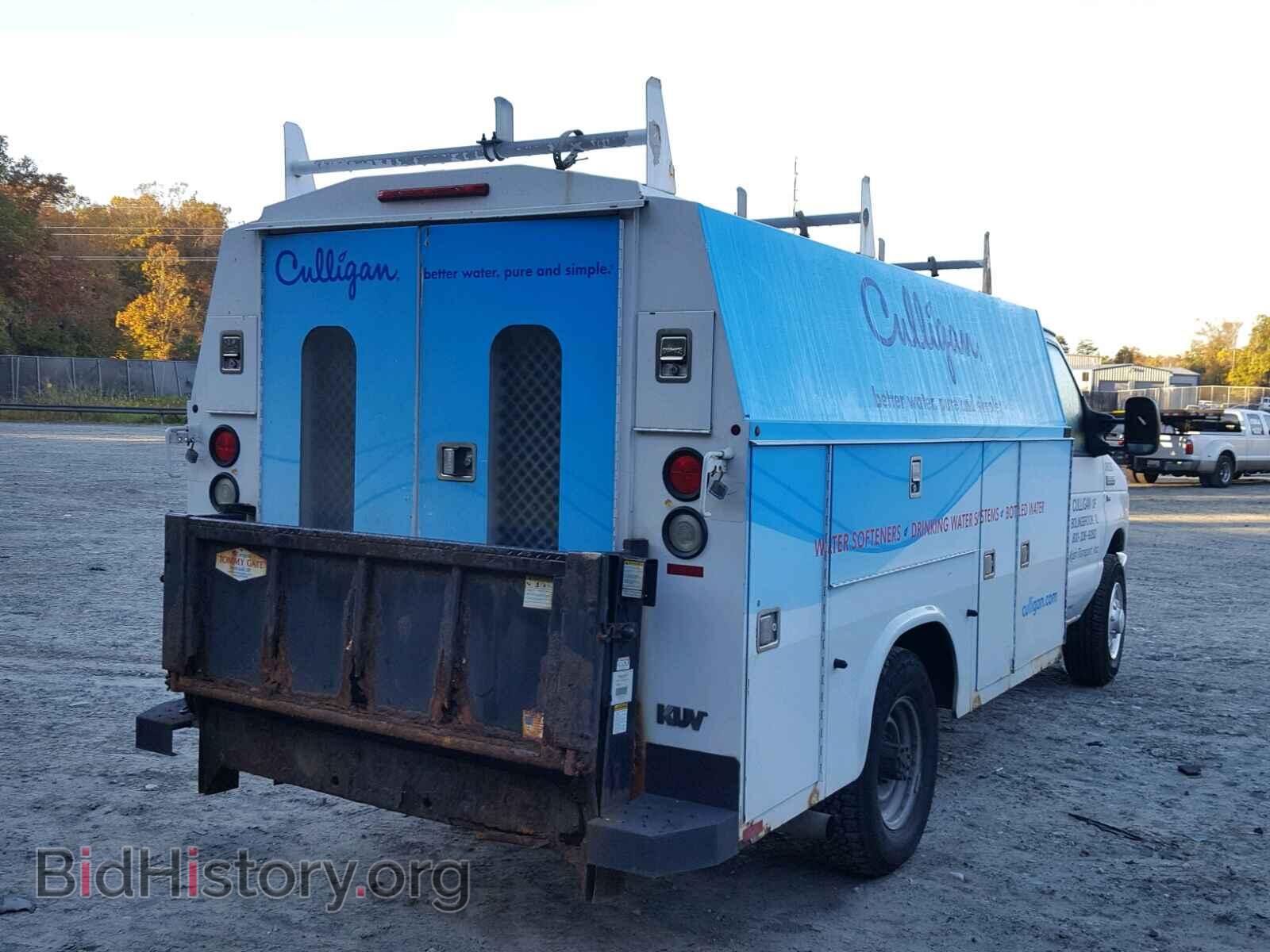 2009 FORD ECONOLINE - VIN: 1FDSE35L69DA57044 - Photo 4