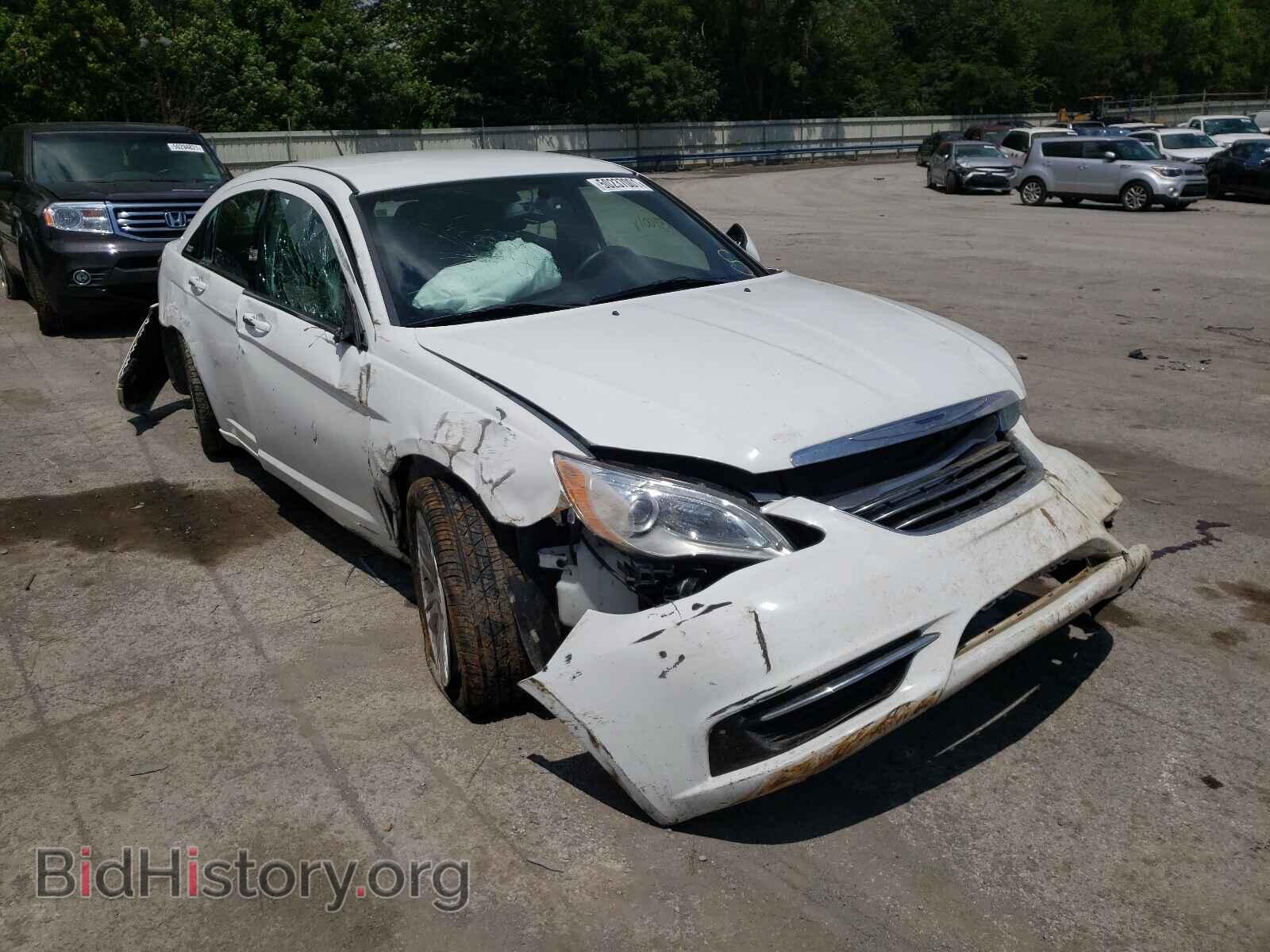 Фотография 1C3CCBBB9EN102135 - CHRYSLER 200 2014