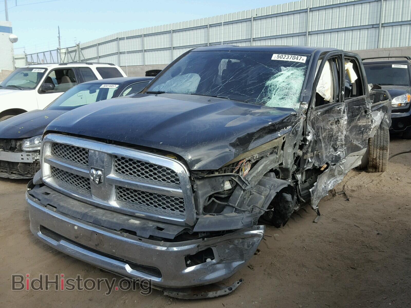 2010 DODGE RAM 1500 - VIN: 1D7RB1CT7AS130978 - Фото 2