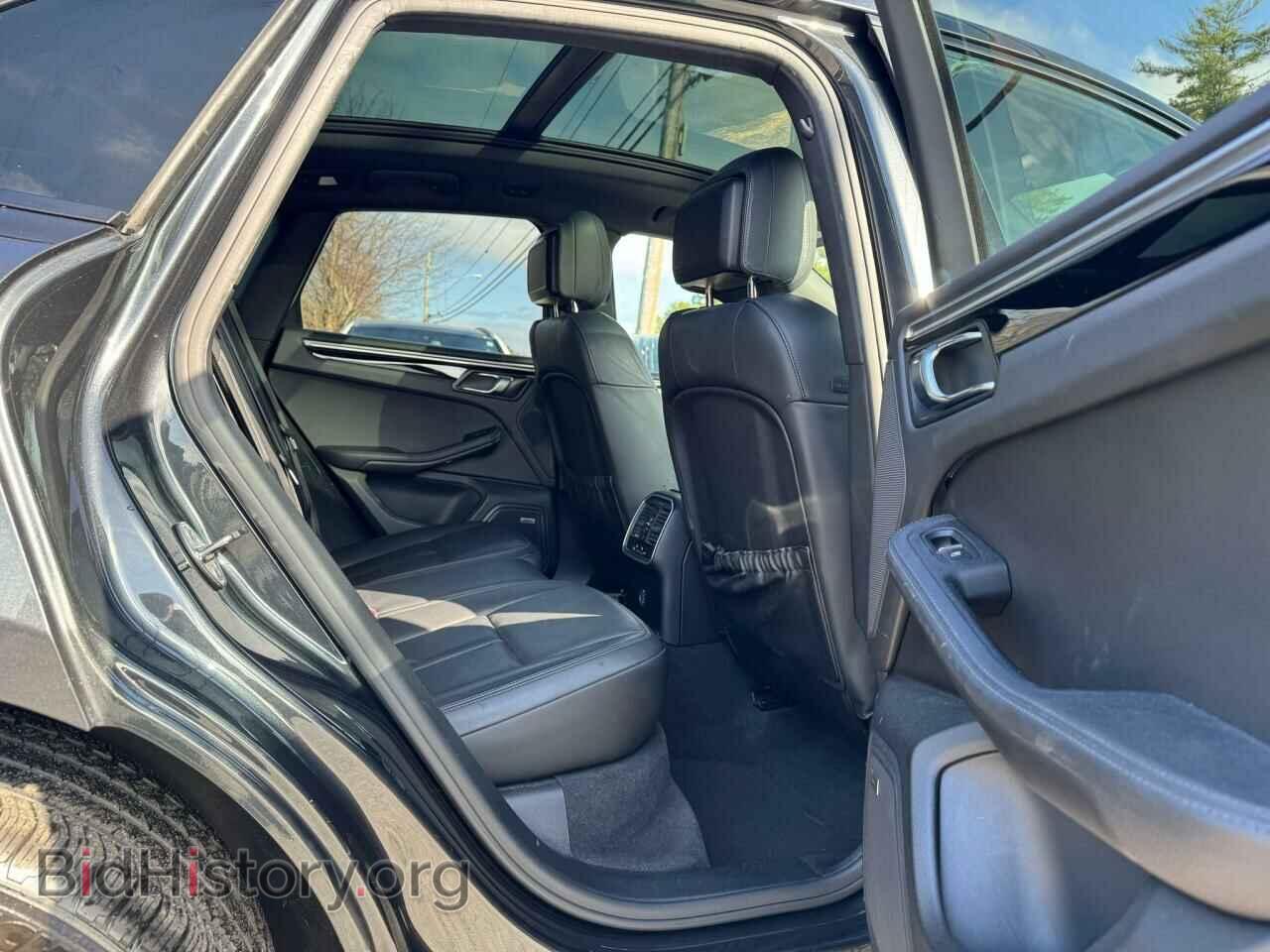 2019 PORSCHE MACAN - VIN: WP1AA2A59KLB05711 - Photo 6