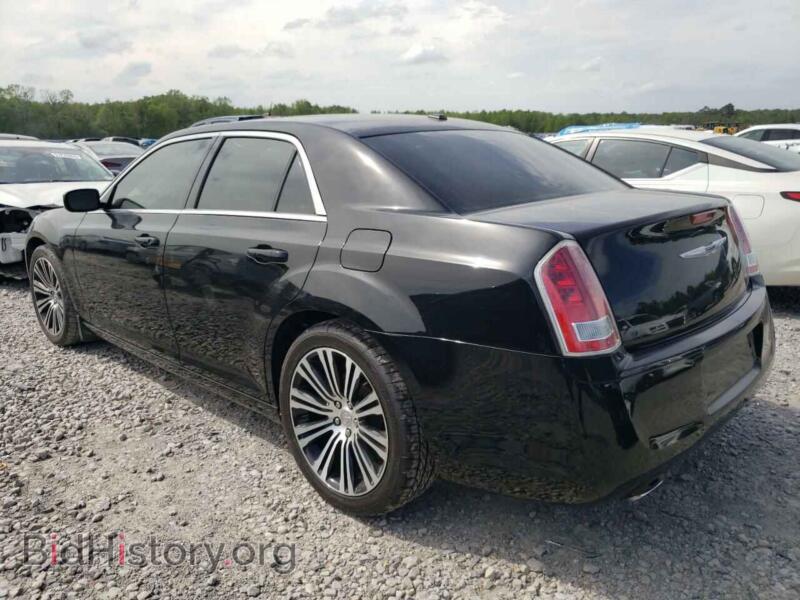 2012 Chrysler 300 (VIN 2C3CCADT5CH173208) — фото 2 из 12