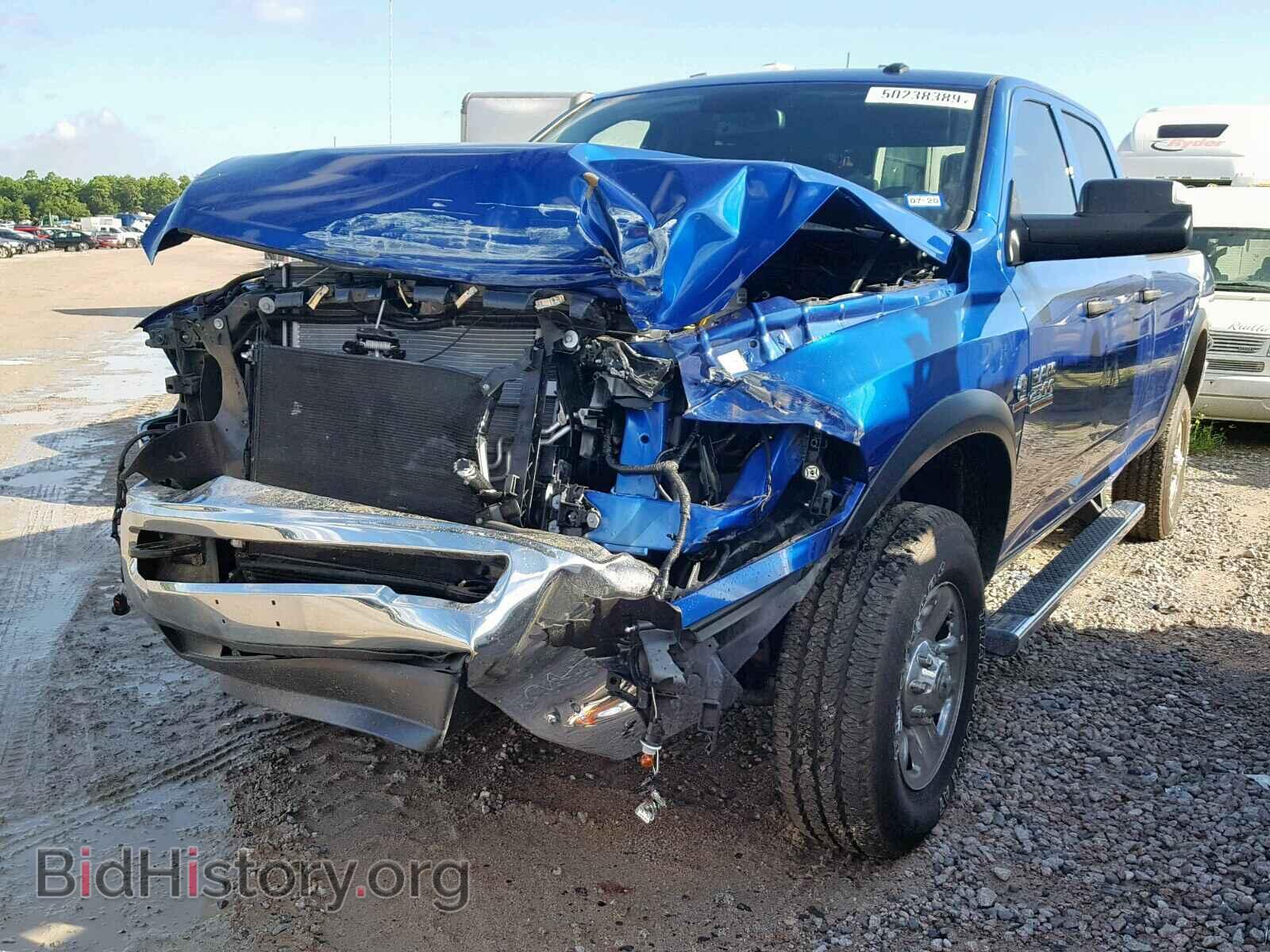 2018 RAM 2500 ST - VIN: 3C6UR5HL1JG389822 - Фото 2